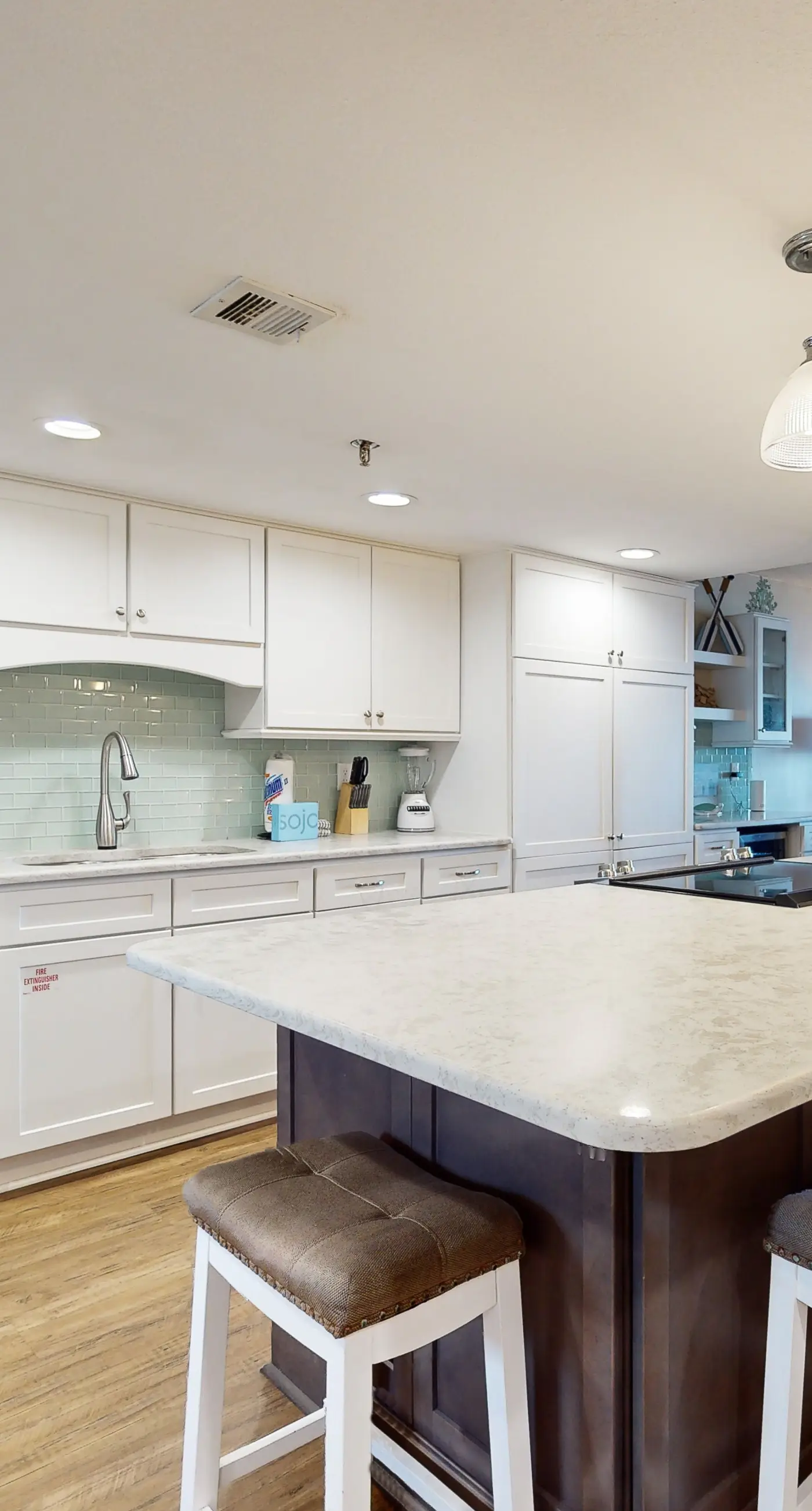 Surf Dweller 211- Beachfront condo with Gulf views, pool, tennis, gym, & private balcony