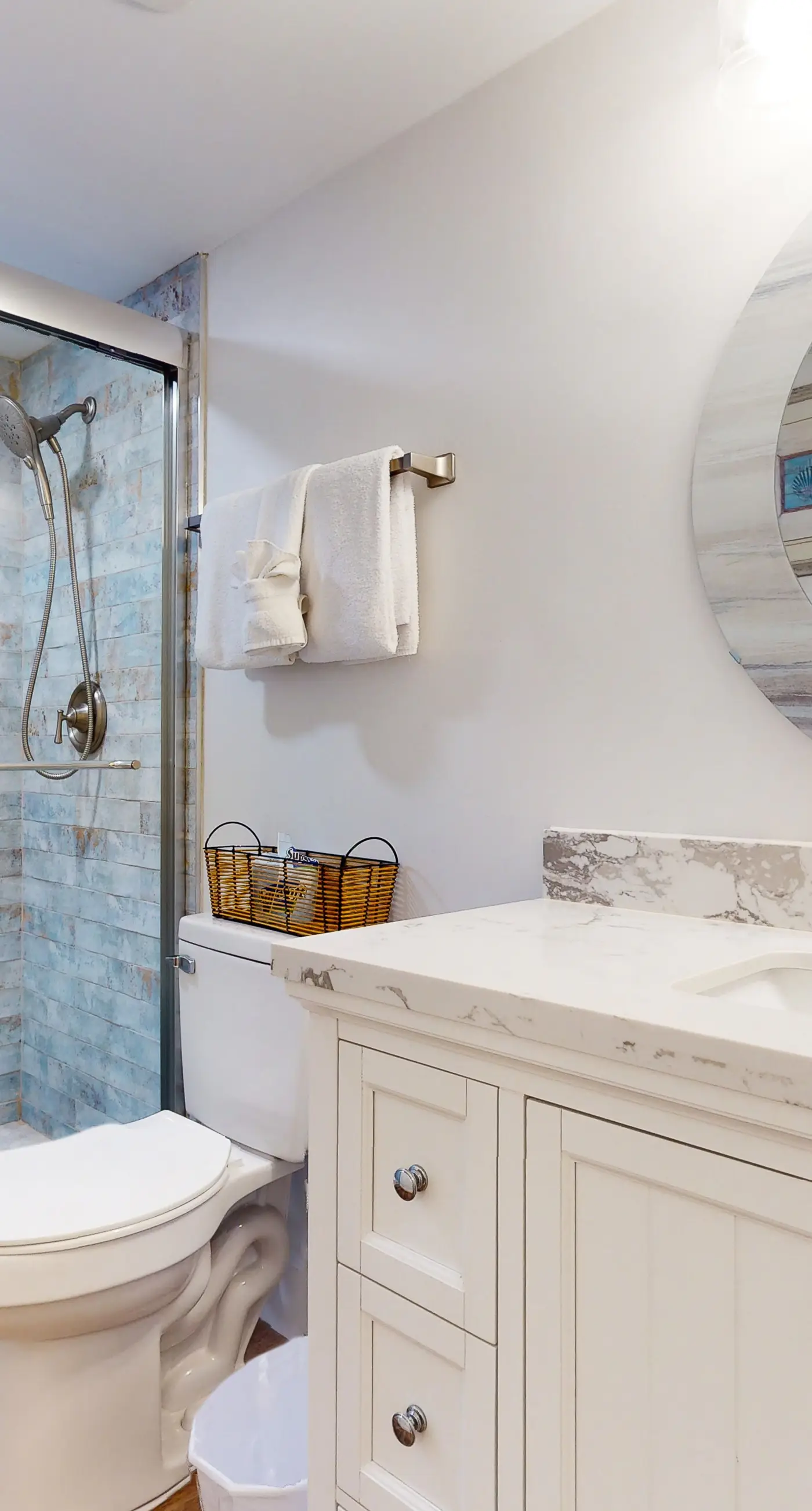 Surf Dweller 211- Beachfront condo with Gulf views, pool, tennis, gym, & private balcony