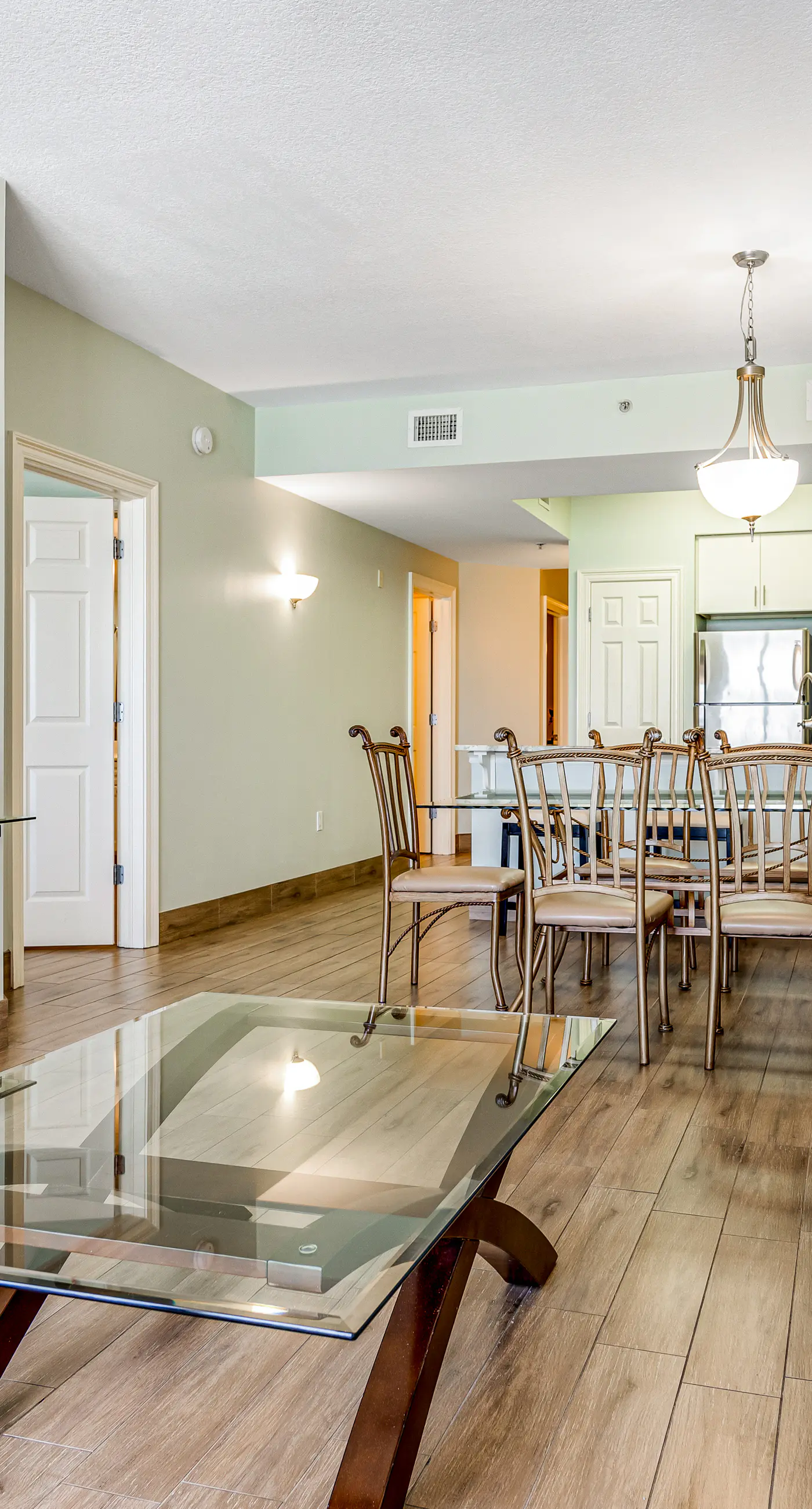 Sixth Floor, Oceanfront Gulf-Front Condo w/ Shared Pool