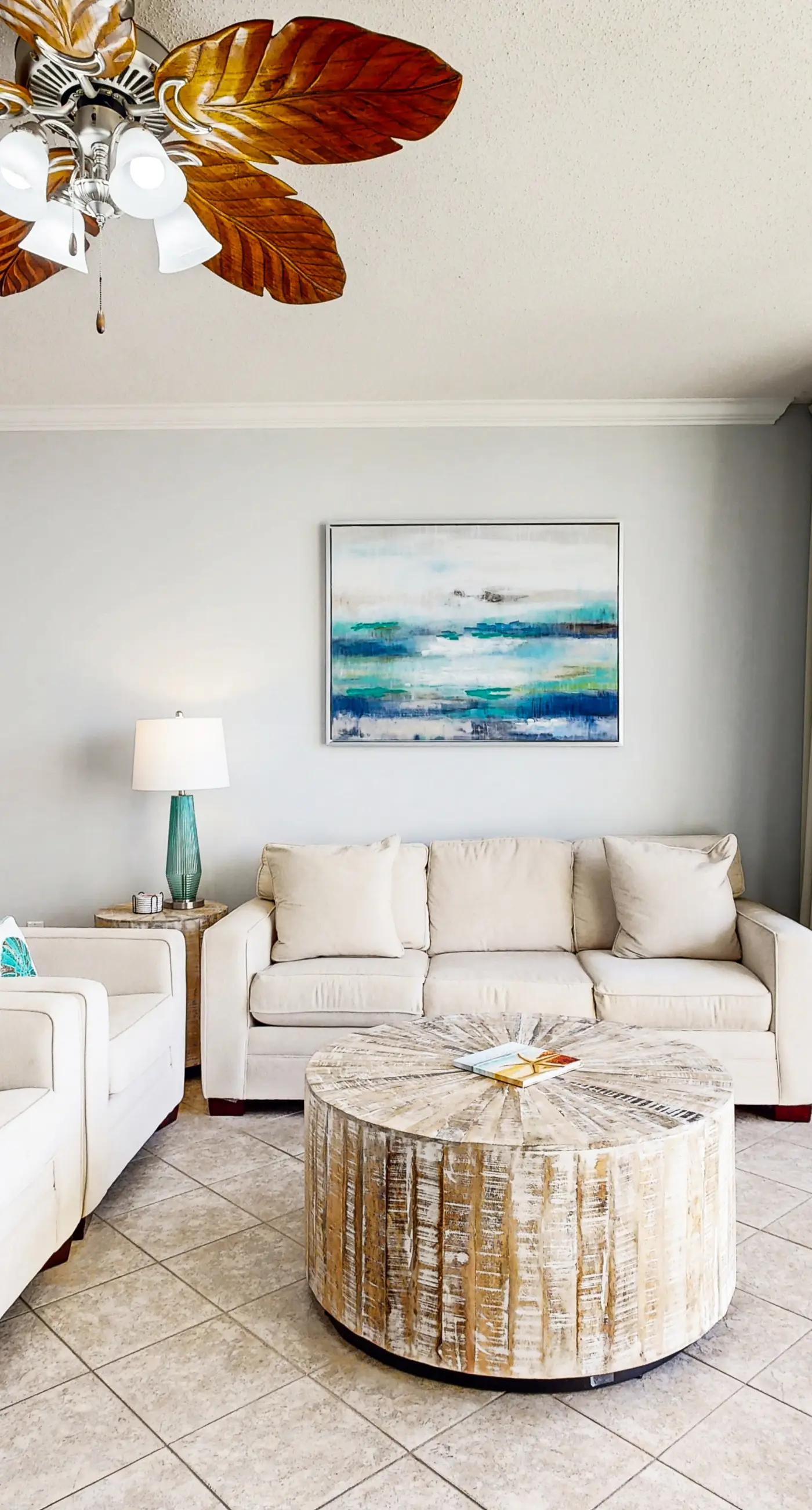 Waters Edge 306- Beachfront condo with beach access, Gulf views, pools & balcony