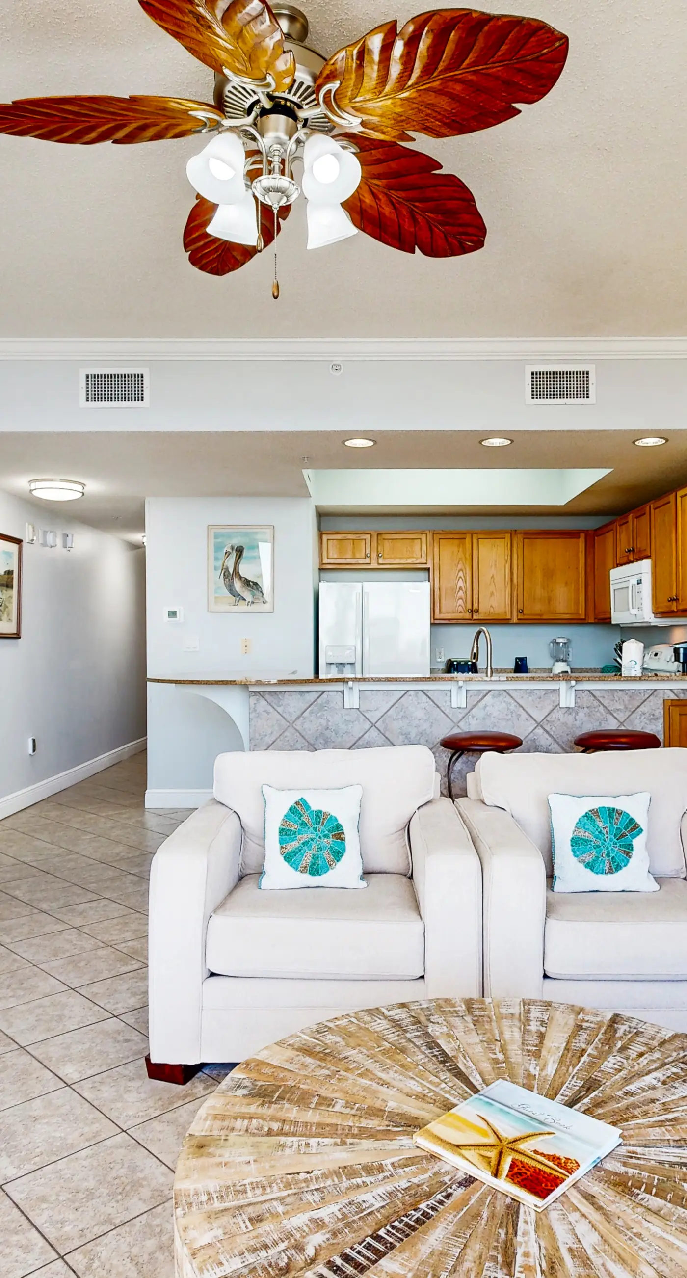 Waters Edge 306- Beachfront condo with beach access, Gulf views, pools & balcony