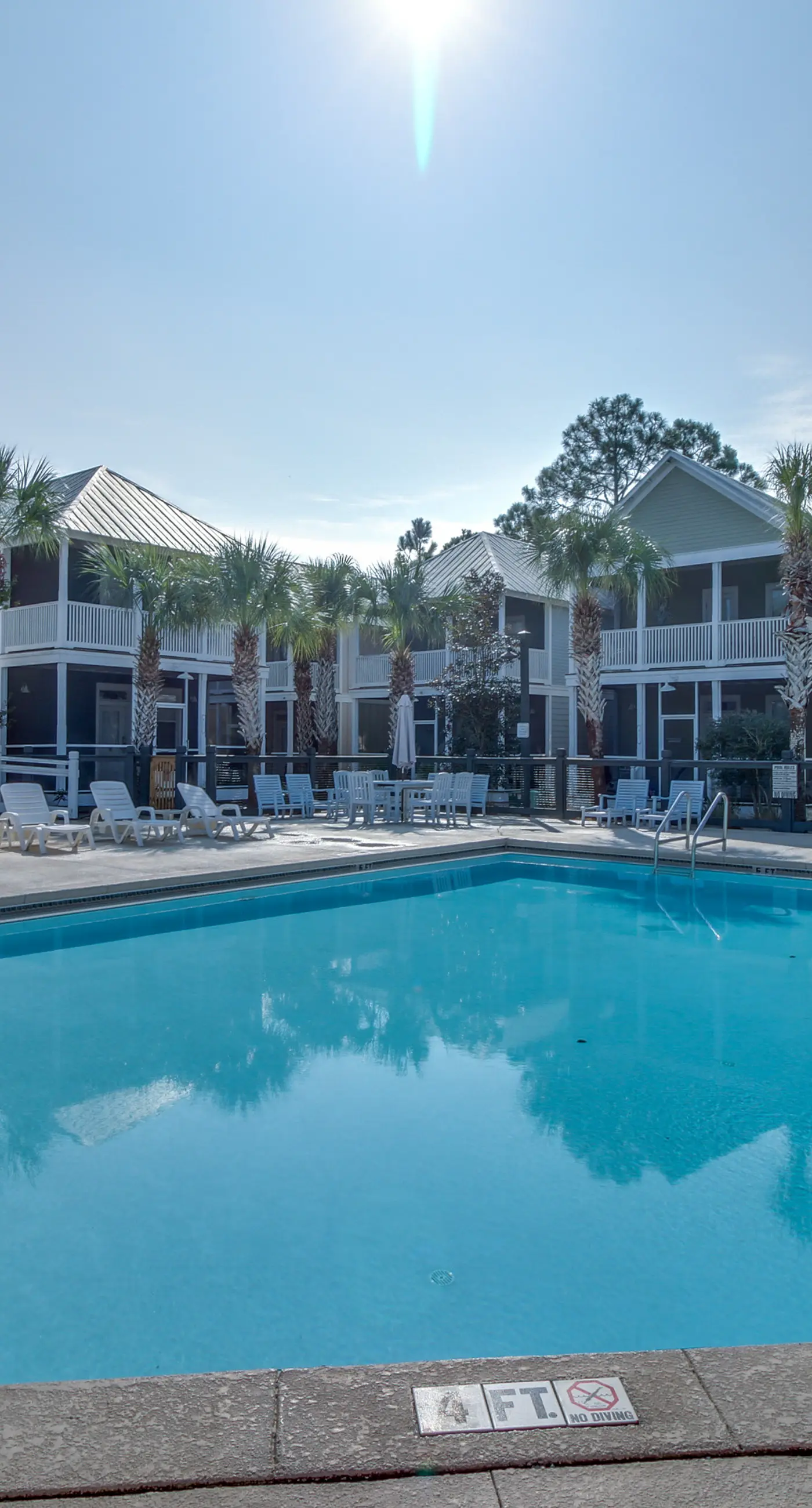 Coastal Home with Screened Porch & Shared Hot Tub - Snowbirds Welcome