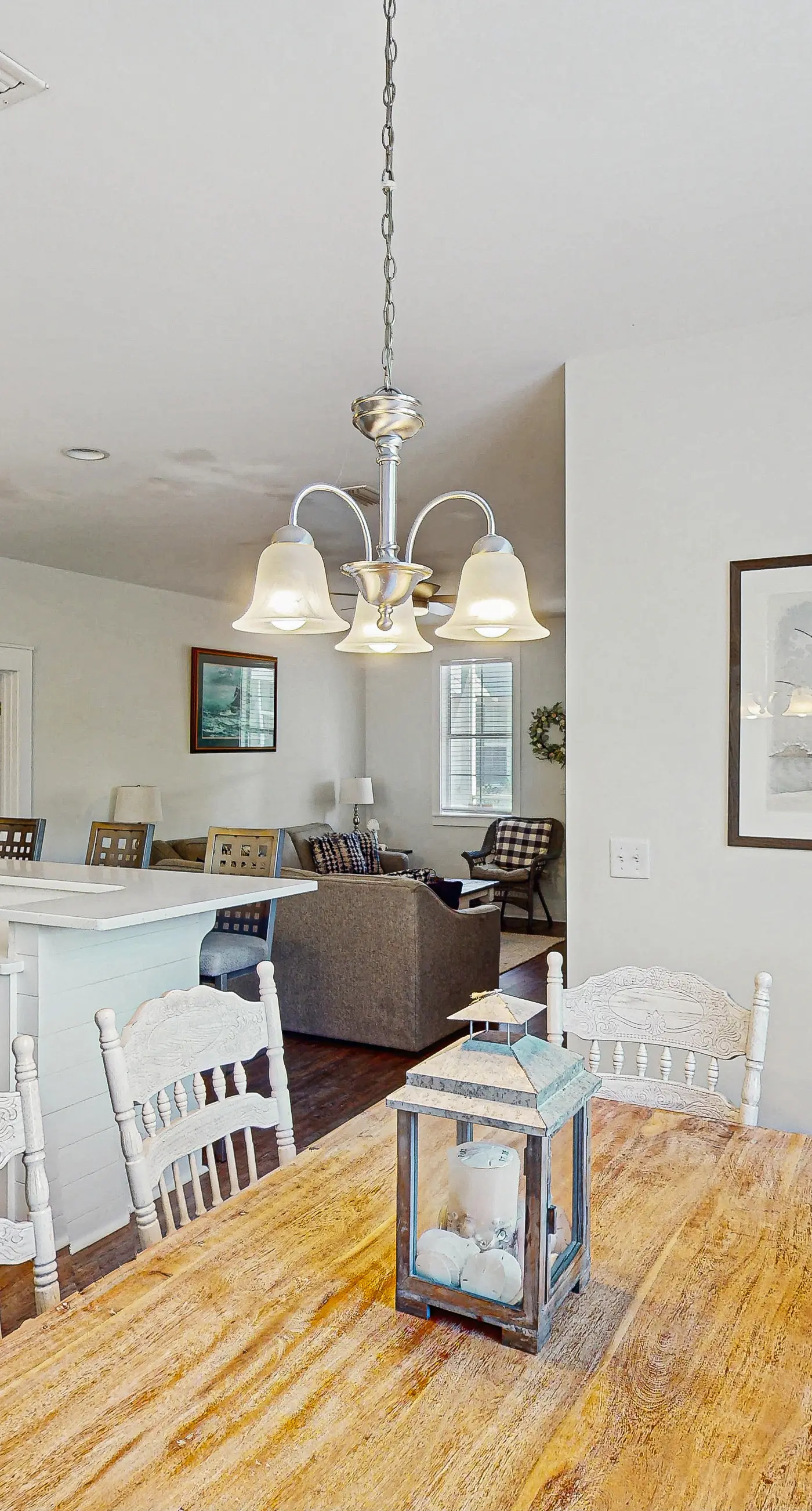 Coastal Home with Screened Porch & Shared Hot Tub - Snowbirds Welcome