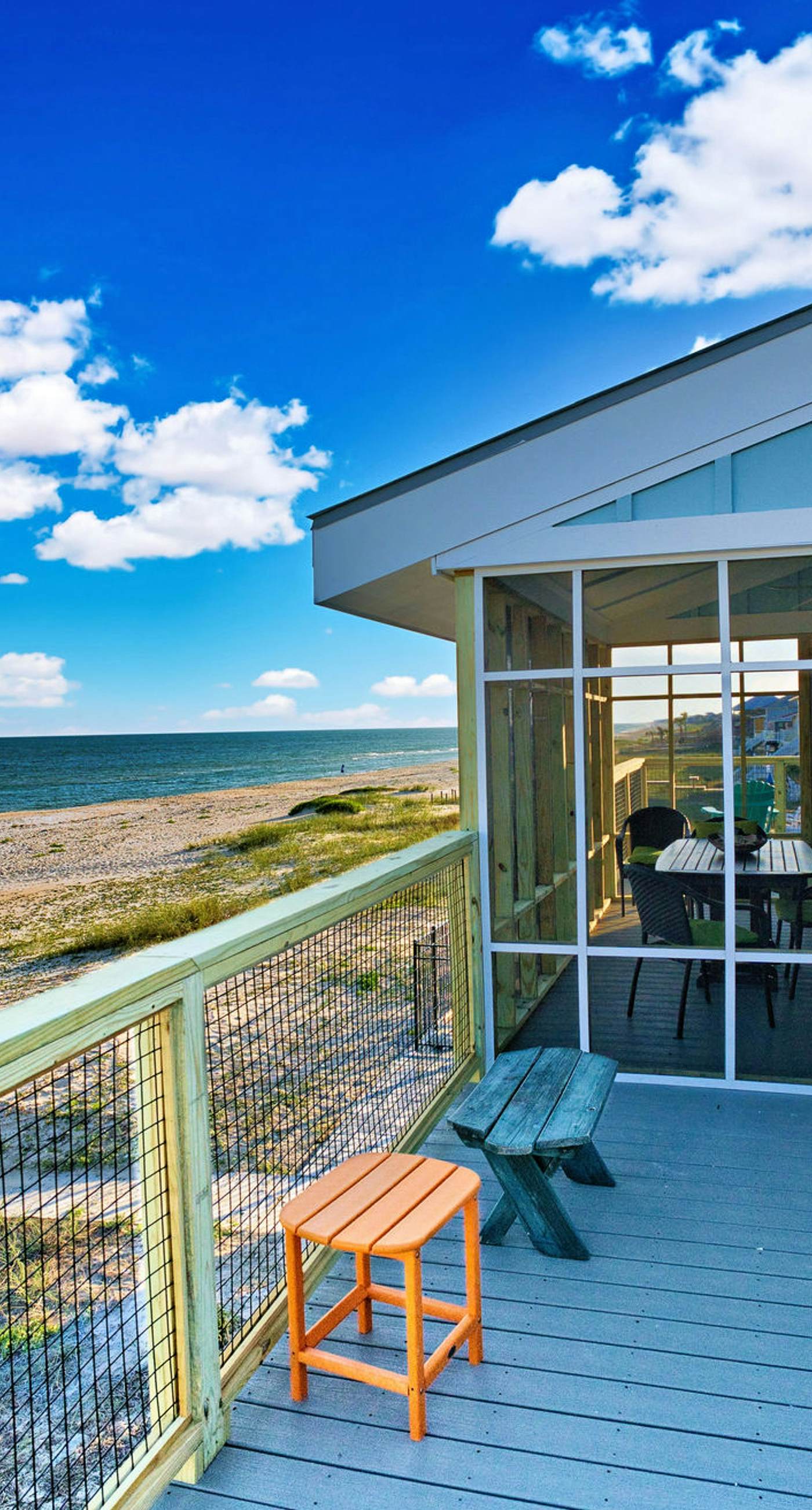 Dog-friendly with Gulf view, pool, balcony, deck, fireplace, central AC, & W&D