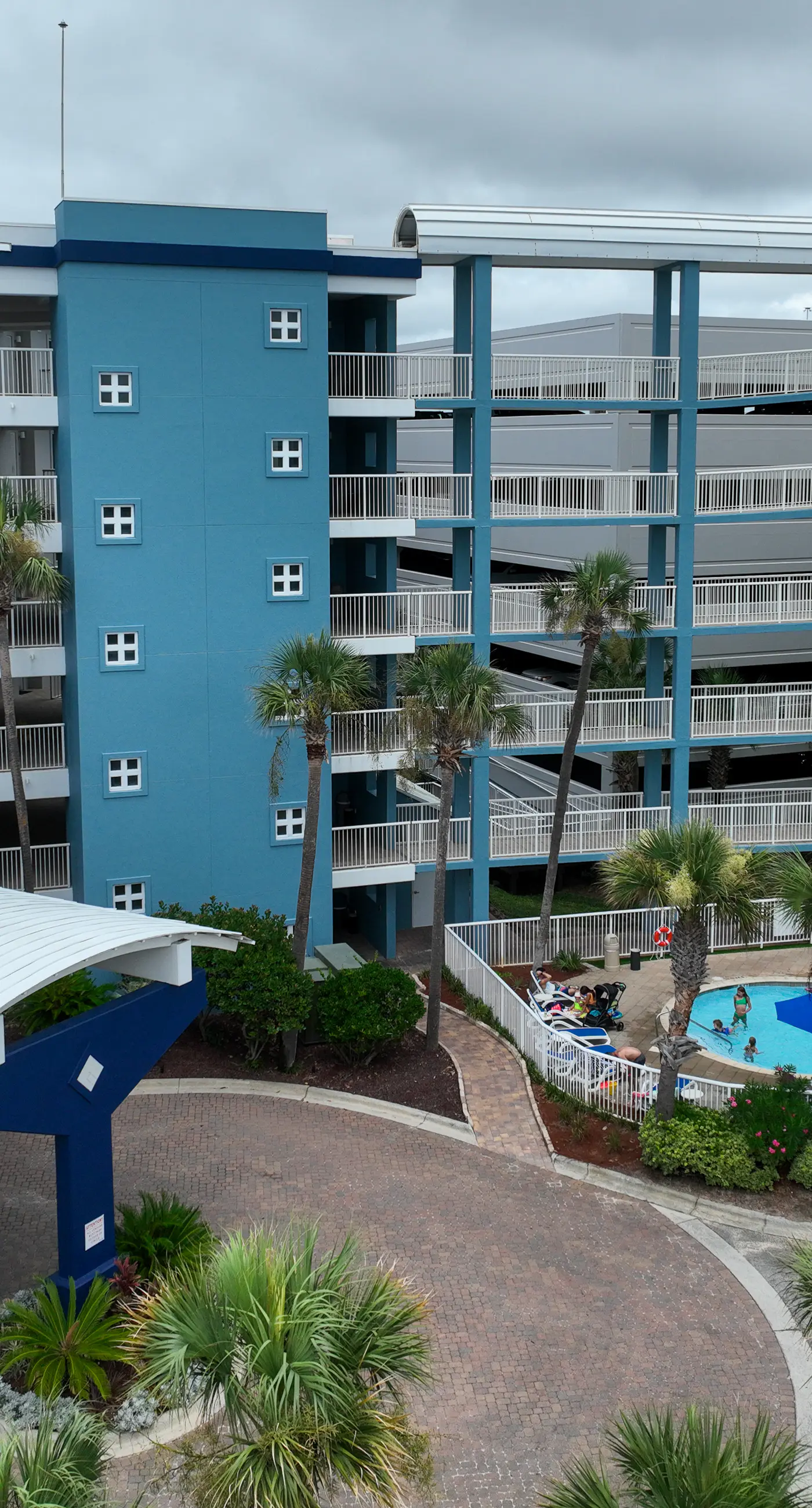 Destin West Gulfside 216 - Lovely waterfront condo with pool, hot tub, fitness area, & washer&dryer