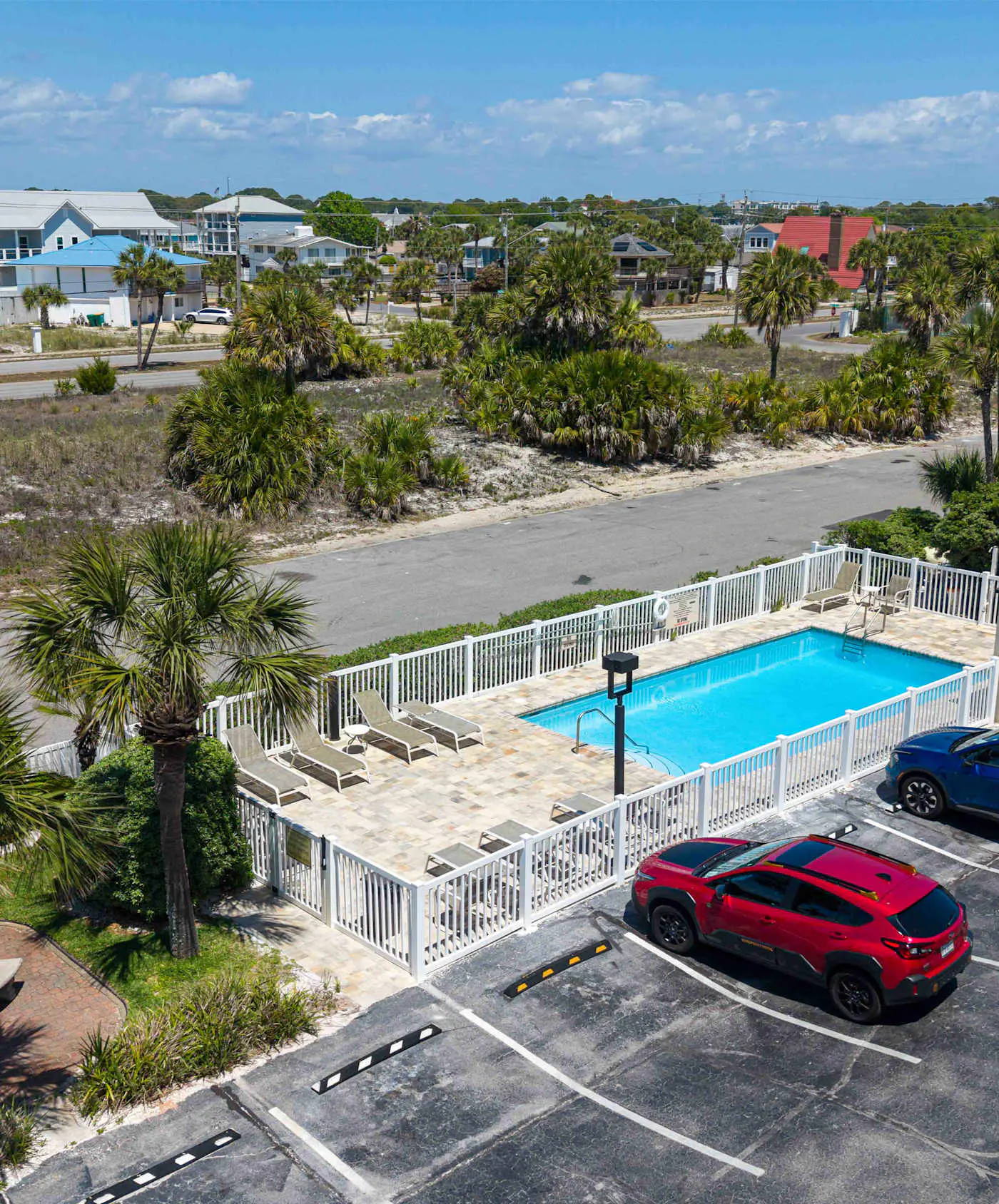 Spacious beachfront condo with full kitchen, shared pool and beach access