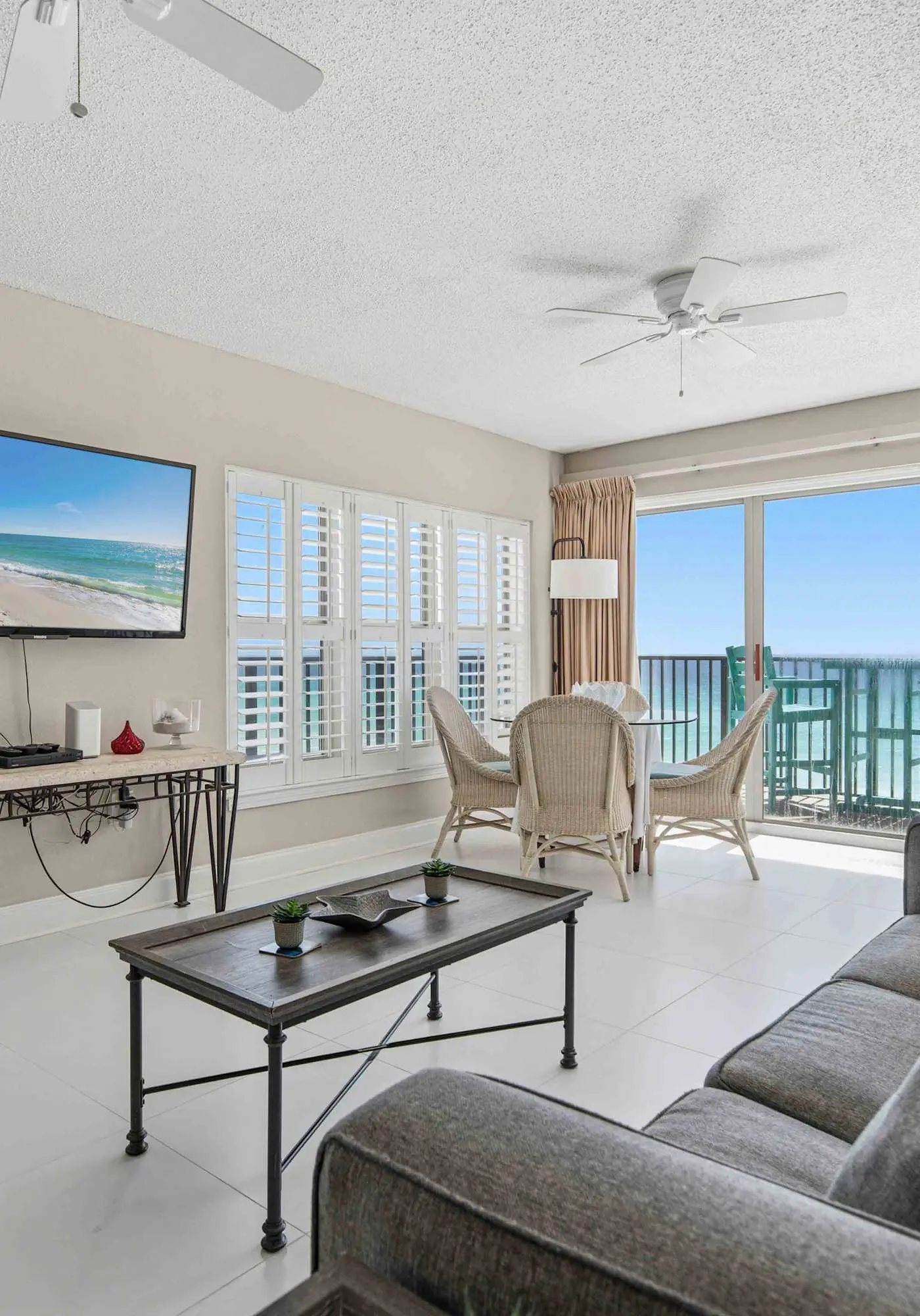Spacious beachfront condo with full kitchen, shared pool and beach access
