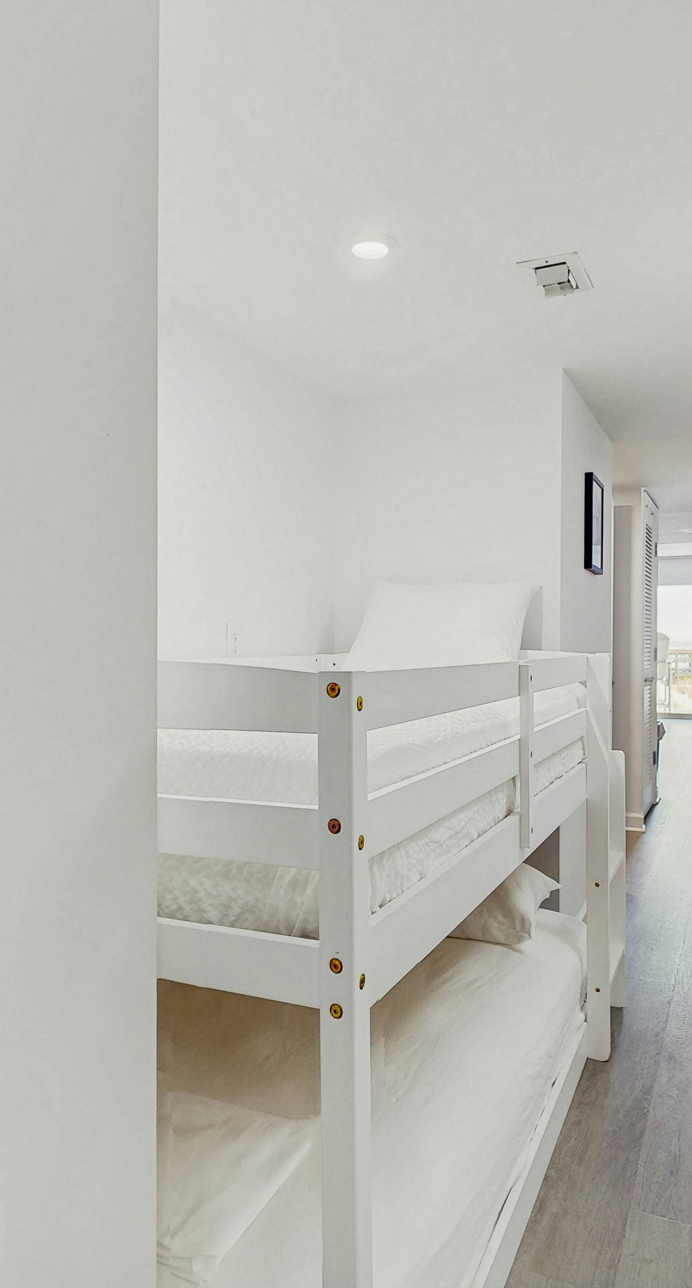 Pelican Isle 102 - Beachfront Condo, gorgeous views, shared pool and beach access