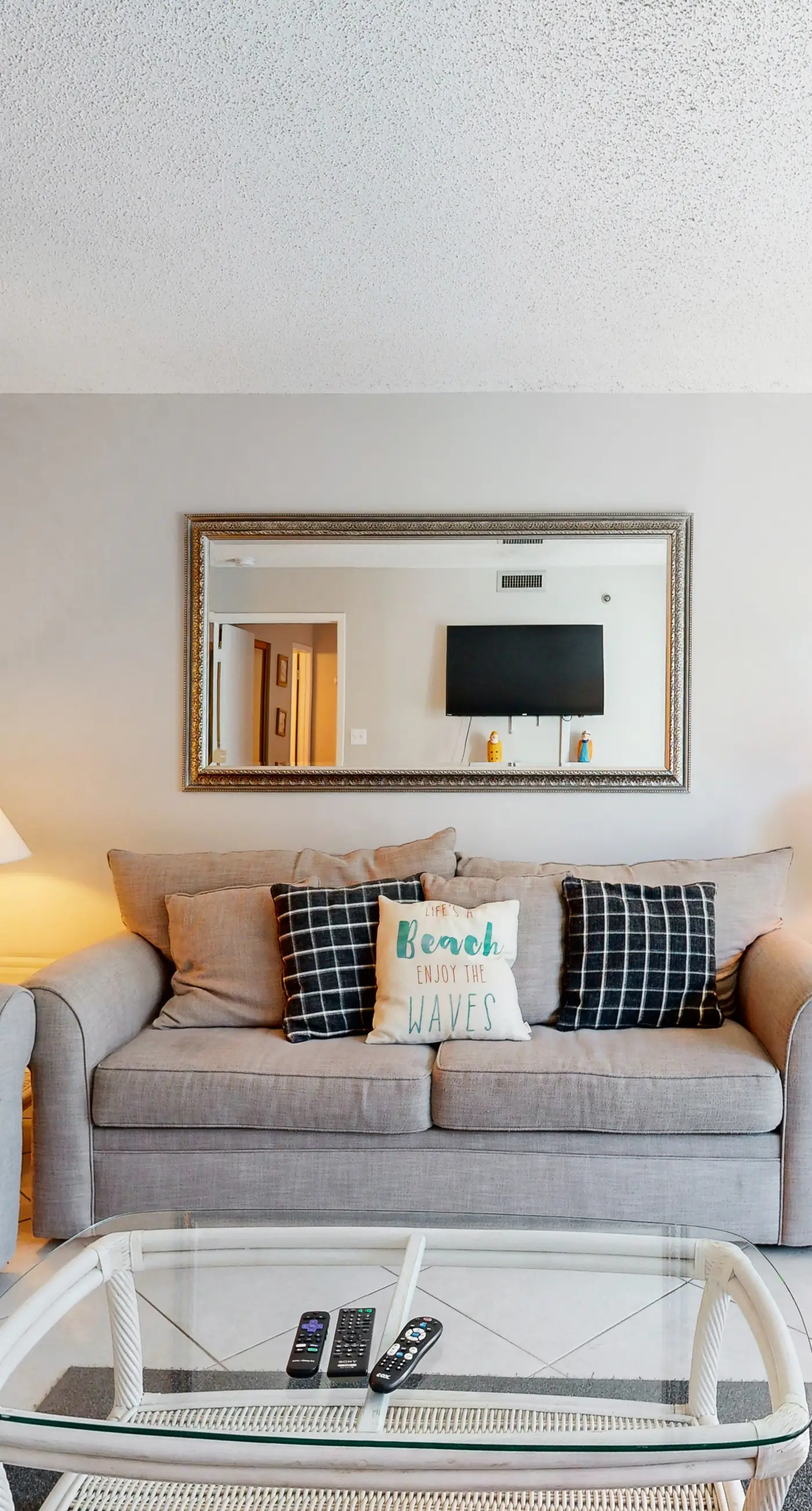 Sea Oats 208 - Gulf-front condo with WiFi & a washer/dryer plus pool, hot tub, & fitness room