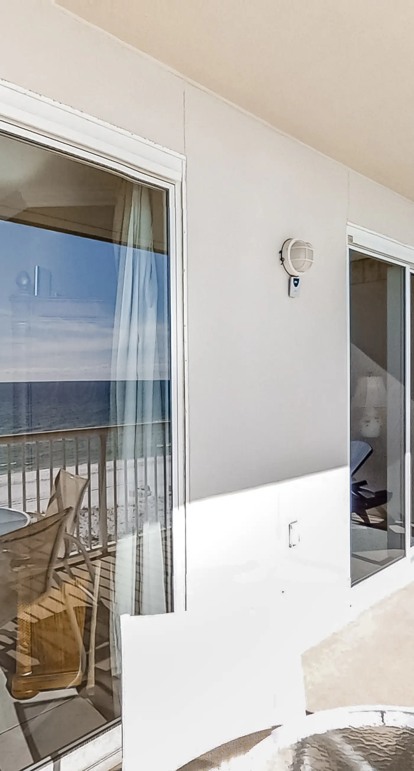 Sixth floor Summer Place condo w/ beach access, shared pool, and more