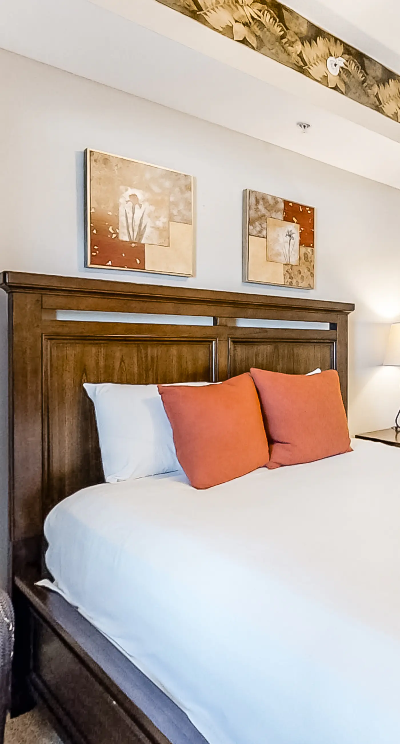 Sixth floor Summer Place condo w/ beach access, shared pool, and more