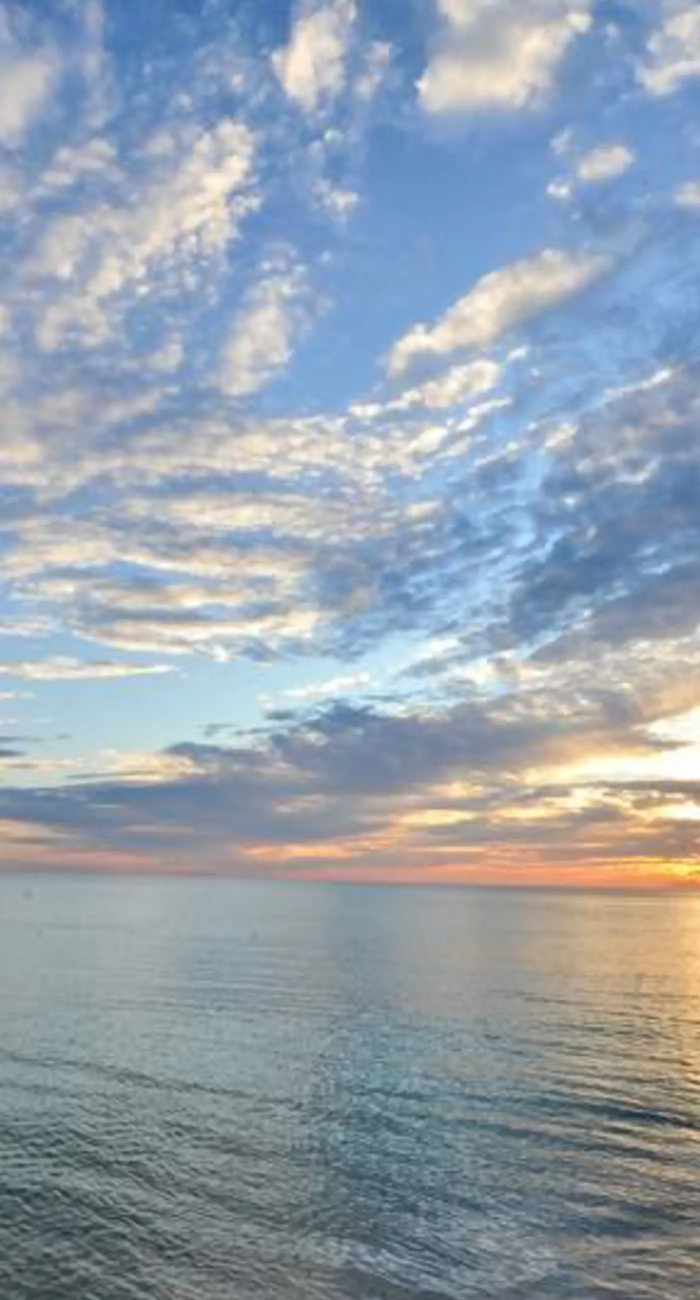 Picturesque Gulf-Front Condo Steps To Beach Gulfside Pool & Exercise Room