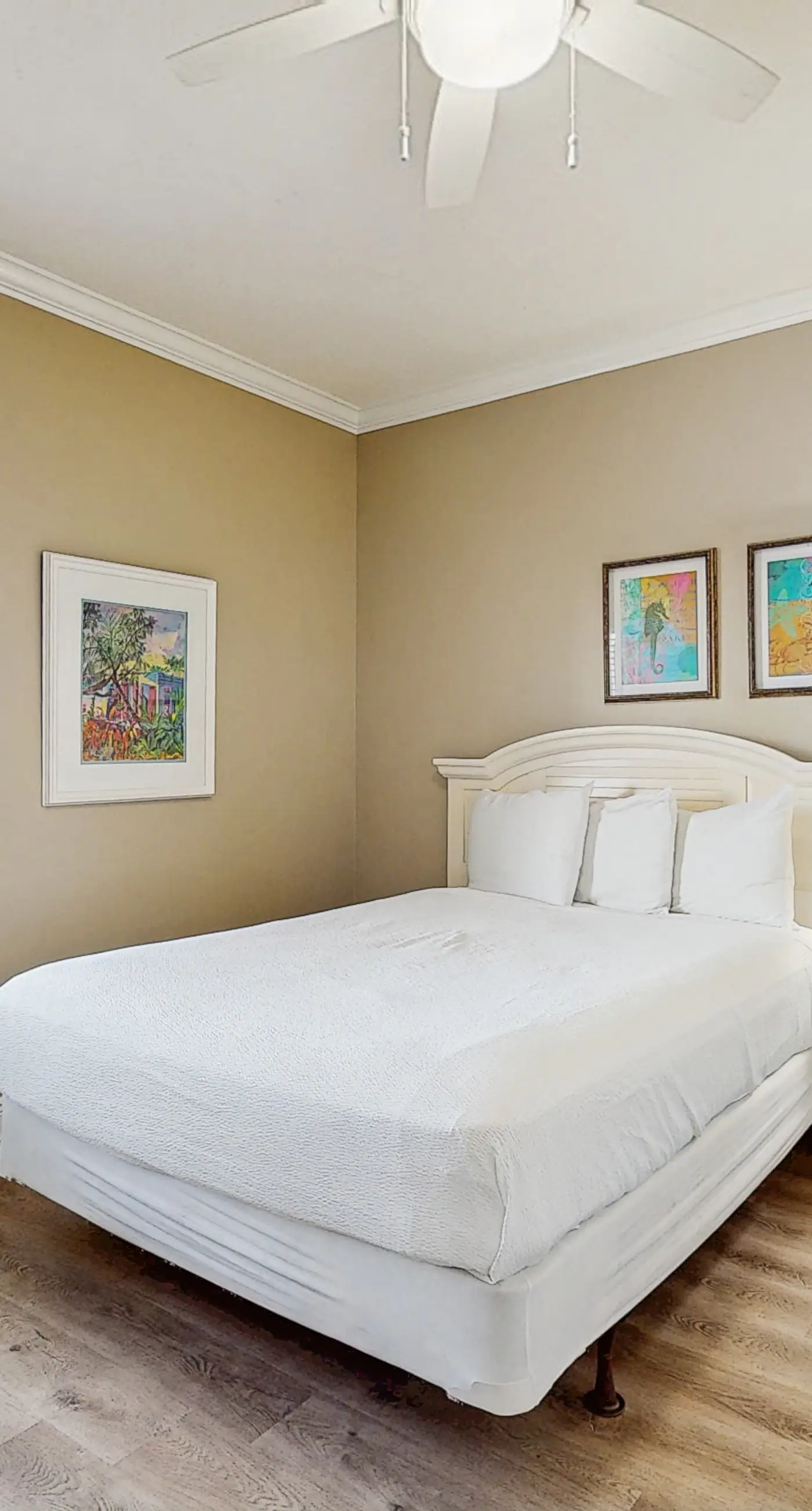 Picturesque Gulf-Front Condo Steps To Beach Gulfside Pool & Exercise Room