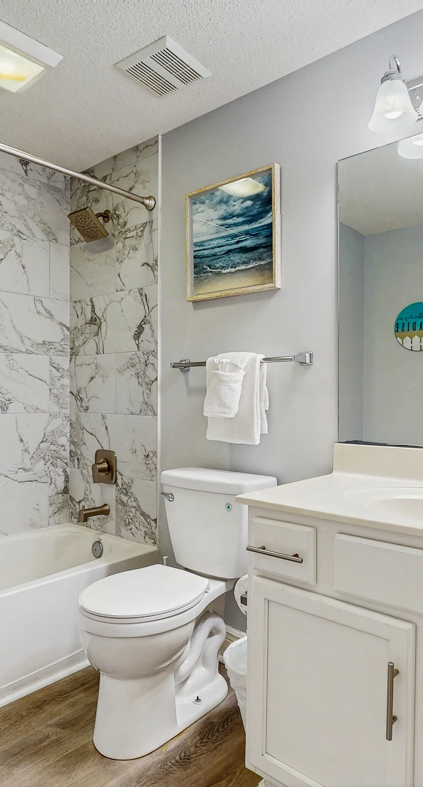 Picturesque Gulf-Front Condo Steps To Beach Gulfside Pool & Exercise Room