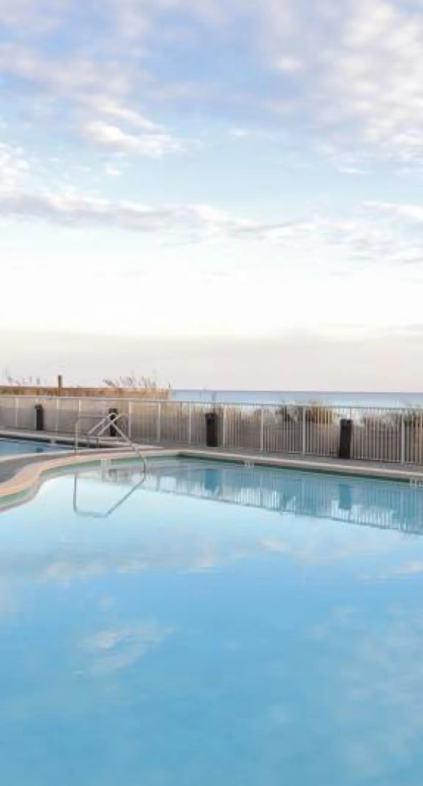 Picturesque Gulf-Front Condo Steps To Beach Gulfside Pool & Exercise Room