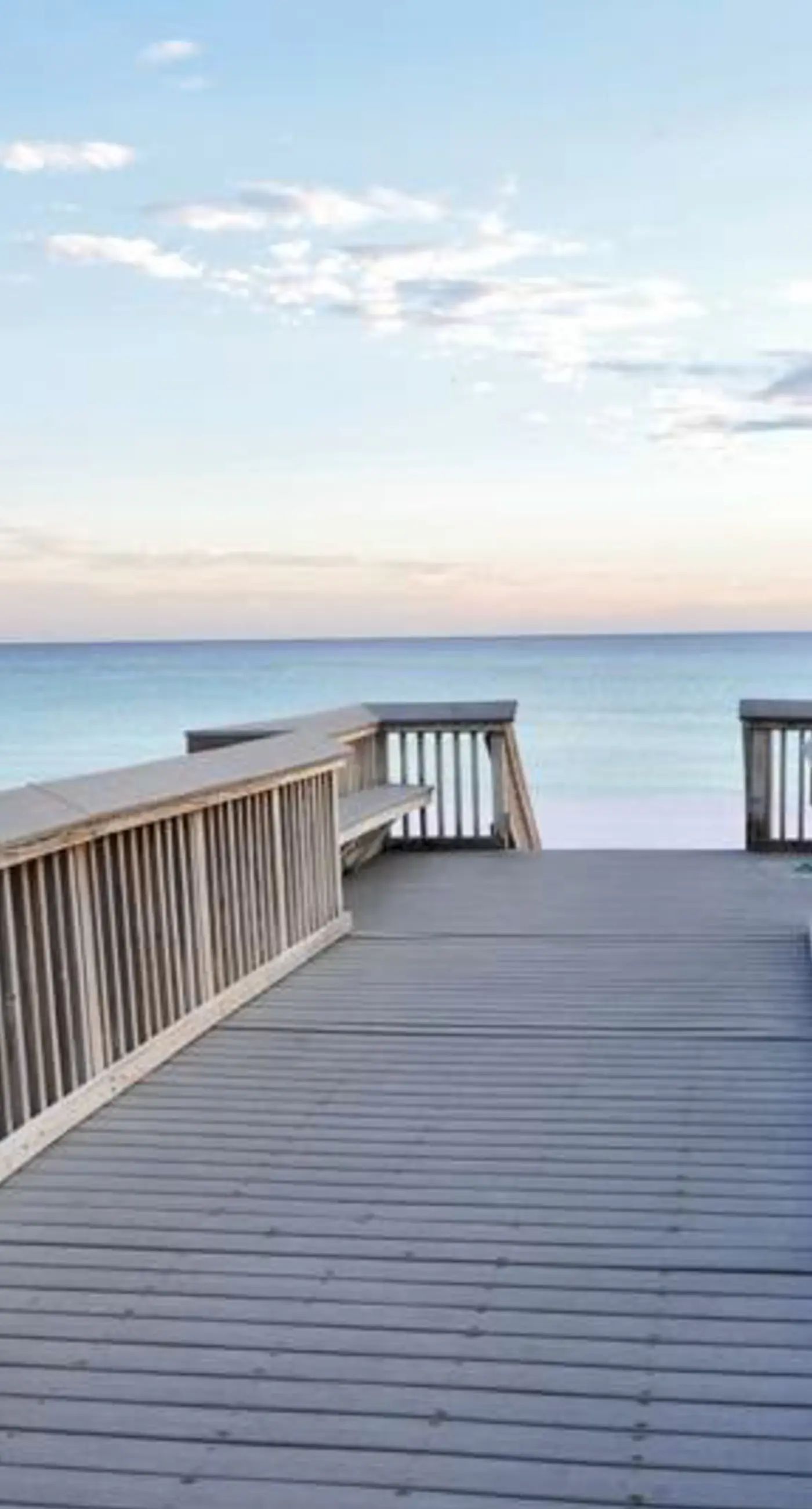 Picturesque Gulf-Front Condo Steps To Beach Gulfside Pool & Exercise Room