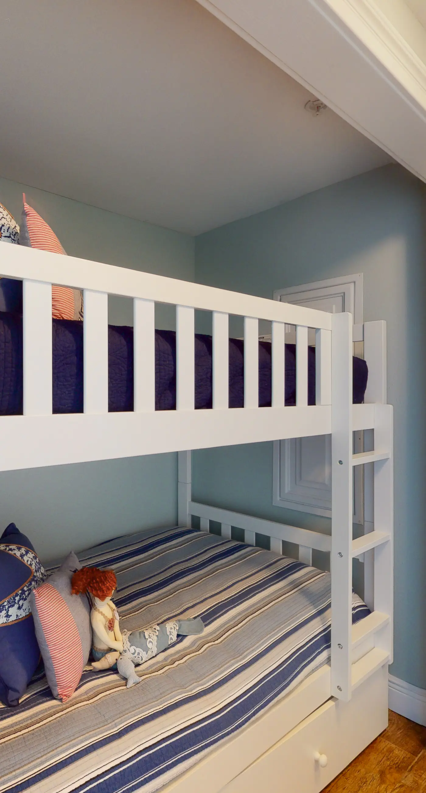 Charming Condo with Shared Pools & Hot Tub, Ocean View, High-Speed WiFi, and W/D