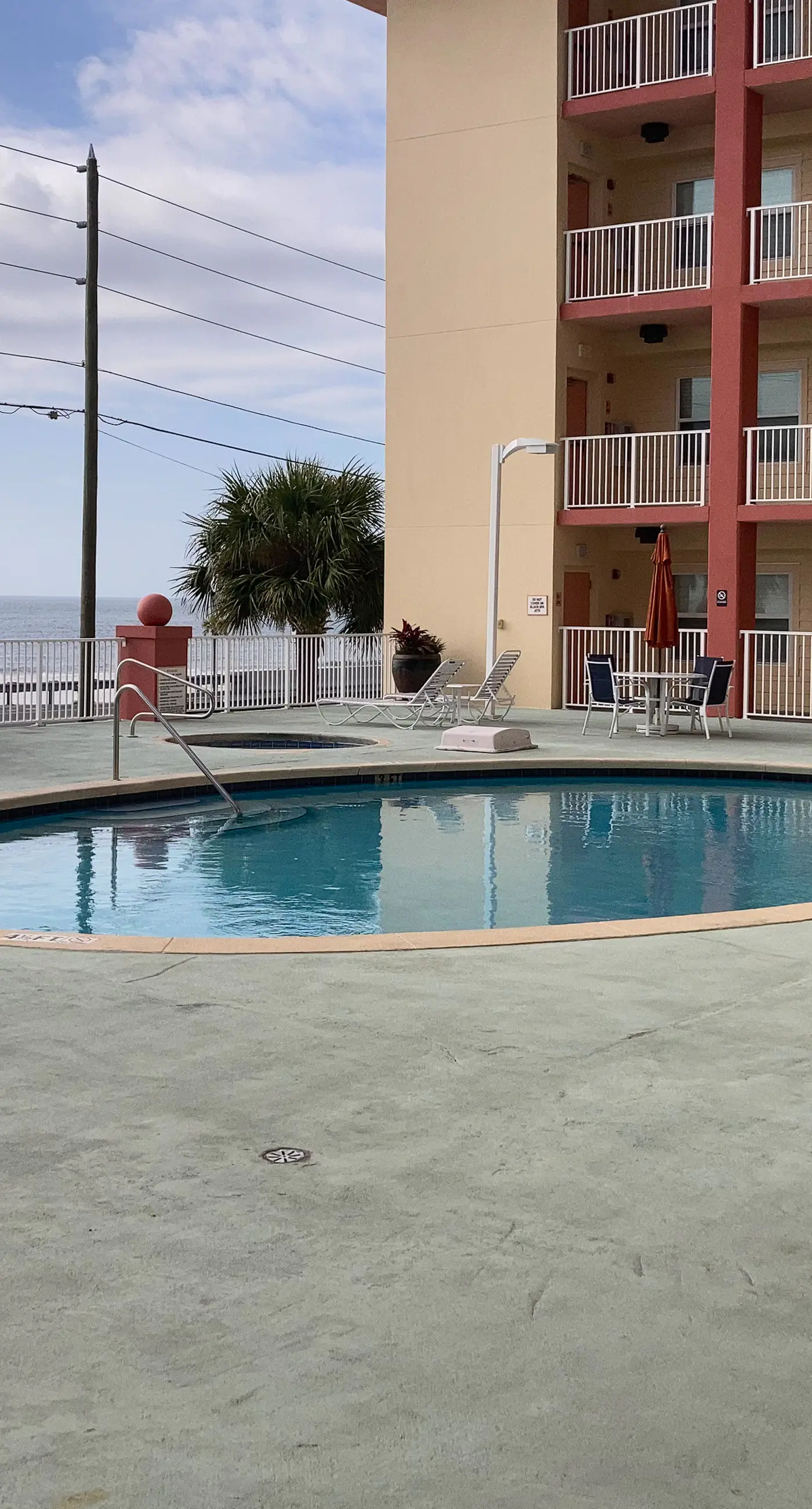 Charming Condo with Shared Pools & Hot Tub, Ocean View, High-Speed WiFi, and W/D