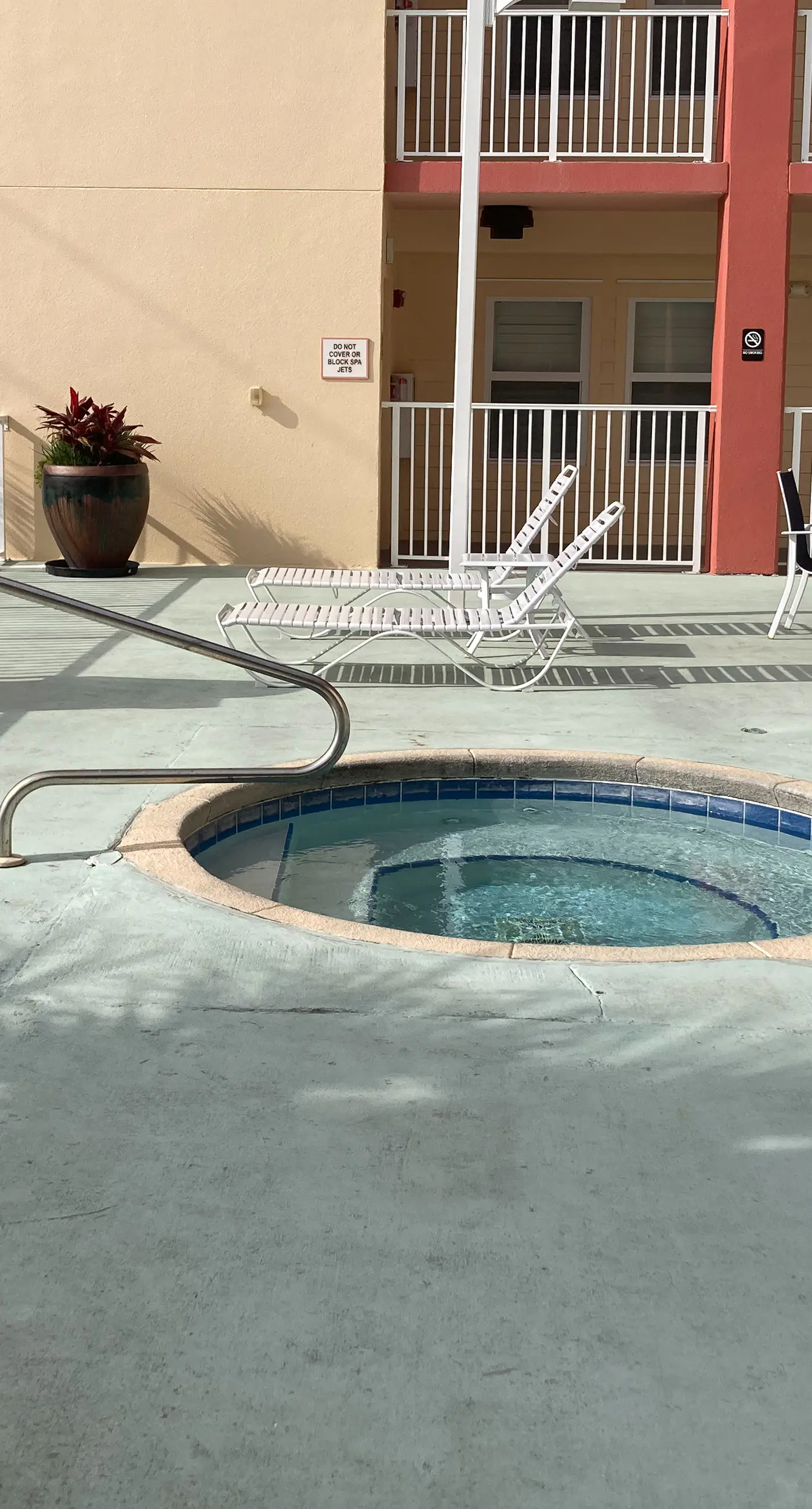 Charming Condo with Shared Pools & Hot Tub, Ocean View, High-Speed WiFi, and W/D
