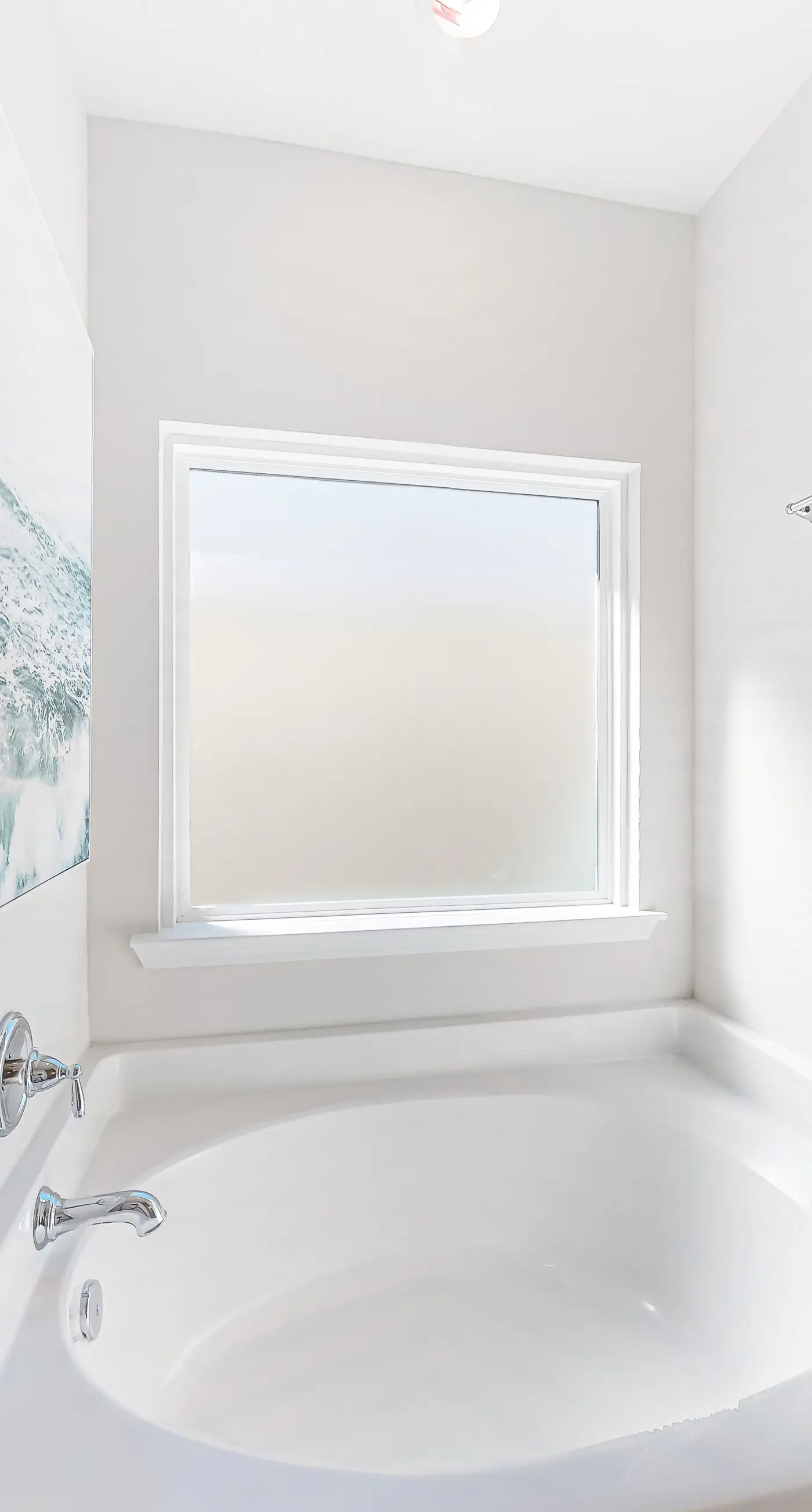 Heated community pool, themed kids room, dog friendly Beach, & Relaxing Massage