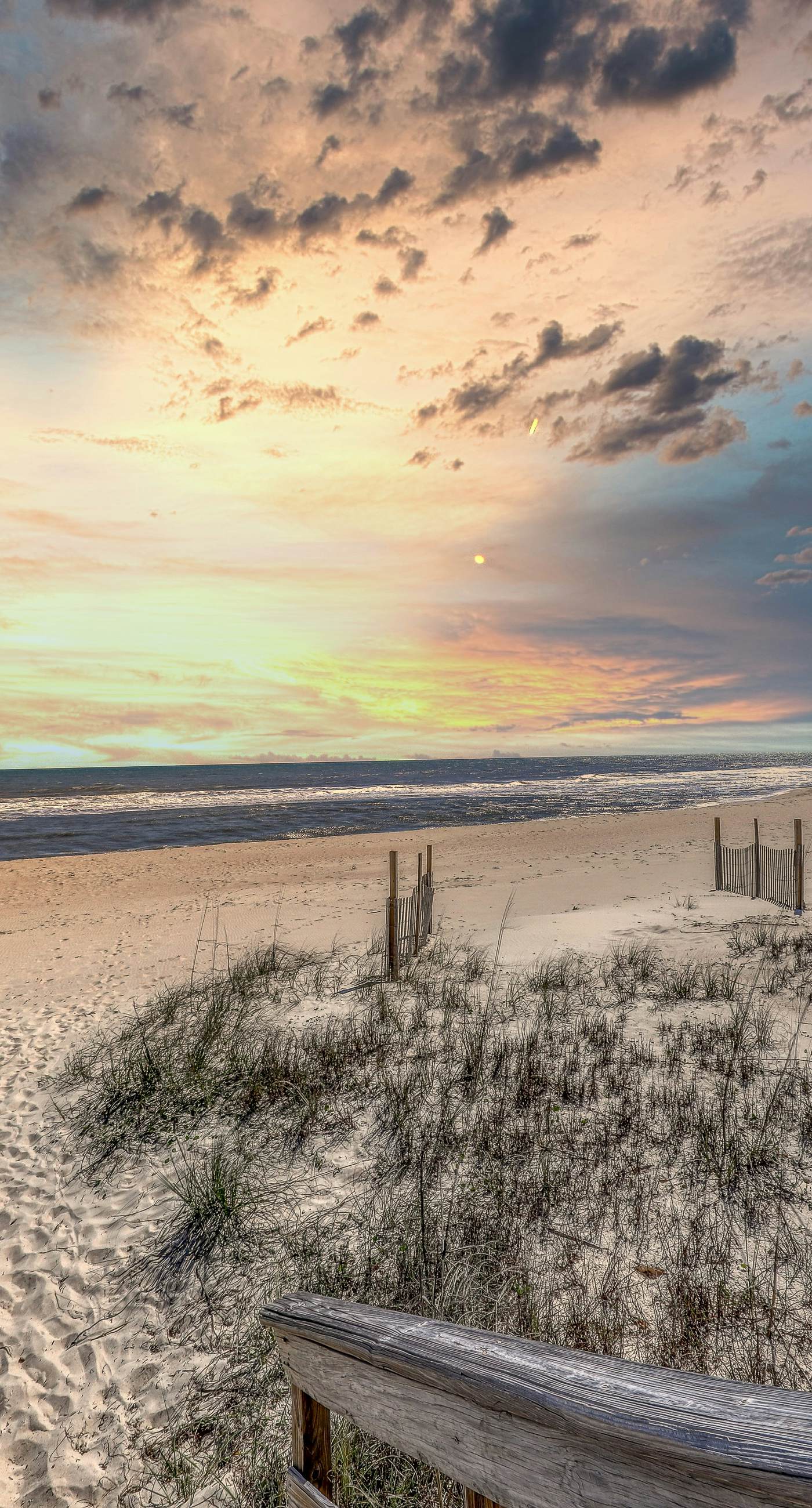 Dog-friendly Condo with a Shared Pool, Great Beach Vibes, & Stunning Views