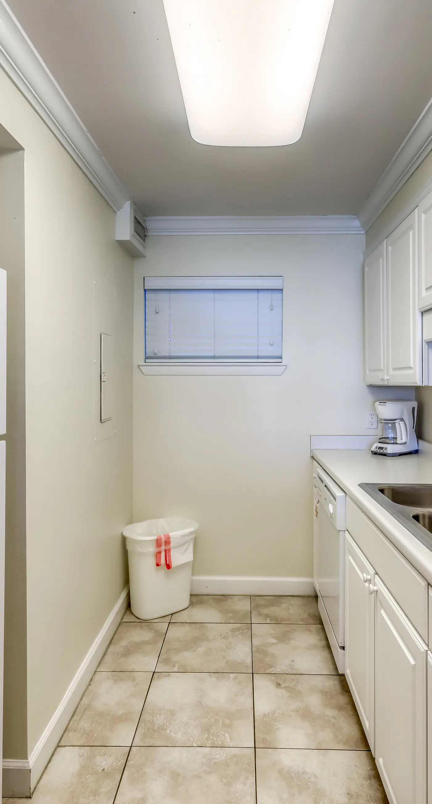 Sea Oats 104 - Gorgeous, Gulf-front condo with beach access, hot tub, outdoor pool, tennis