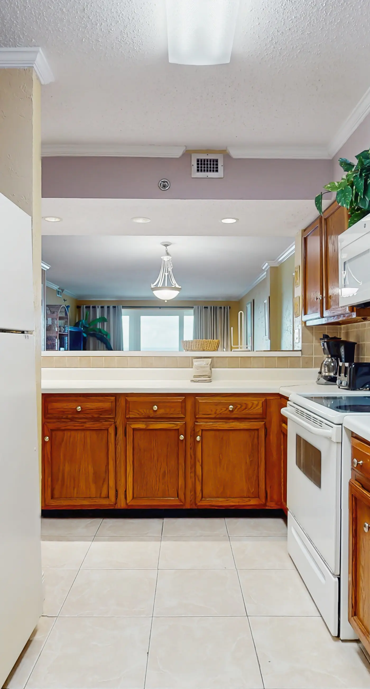 Sea Oats 403 - Gorgeous beachfront condo, shared pool and beach access