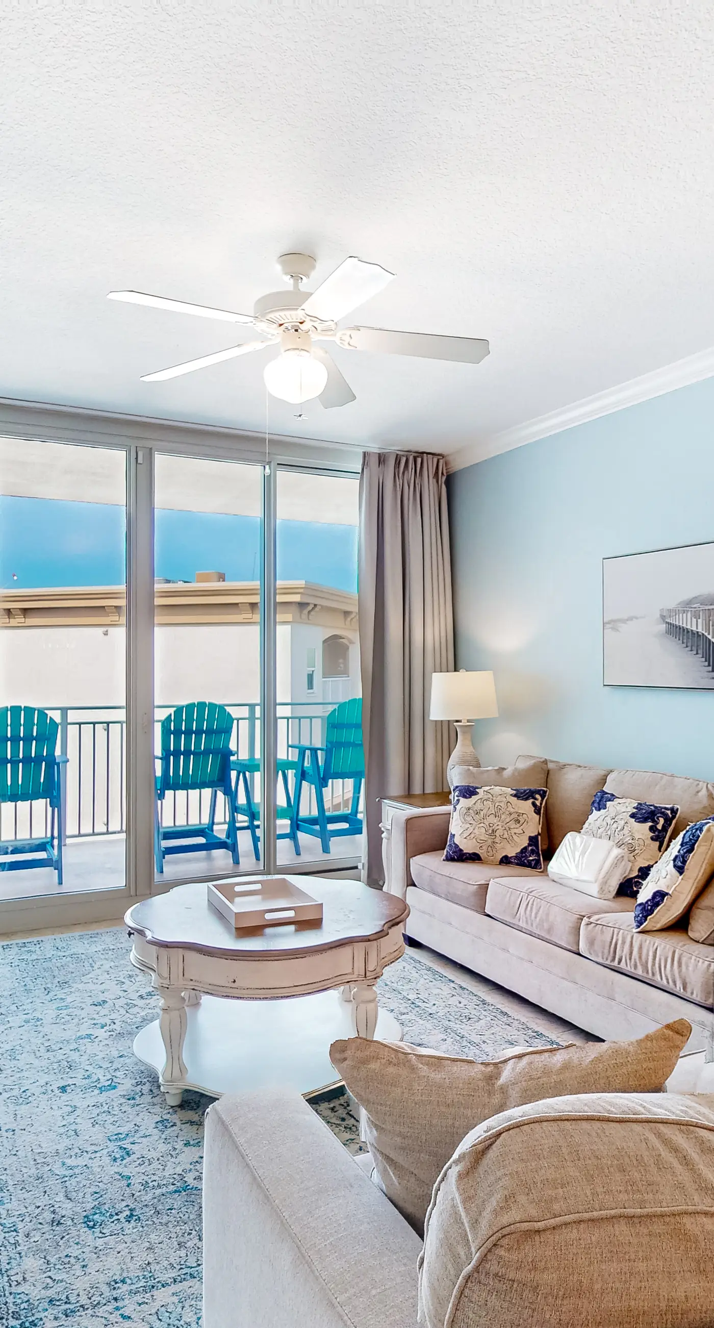 Sixth-floor condo with partial Gulf views, pools, hot tub, private beach