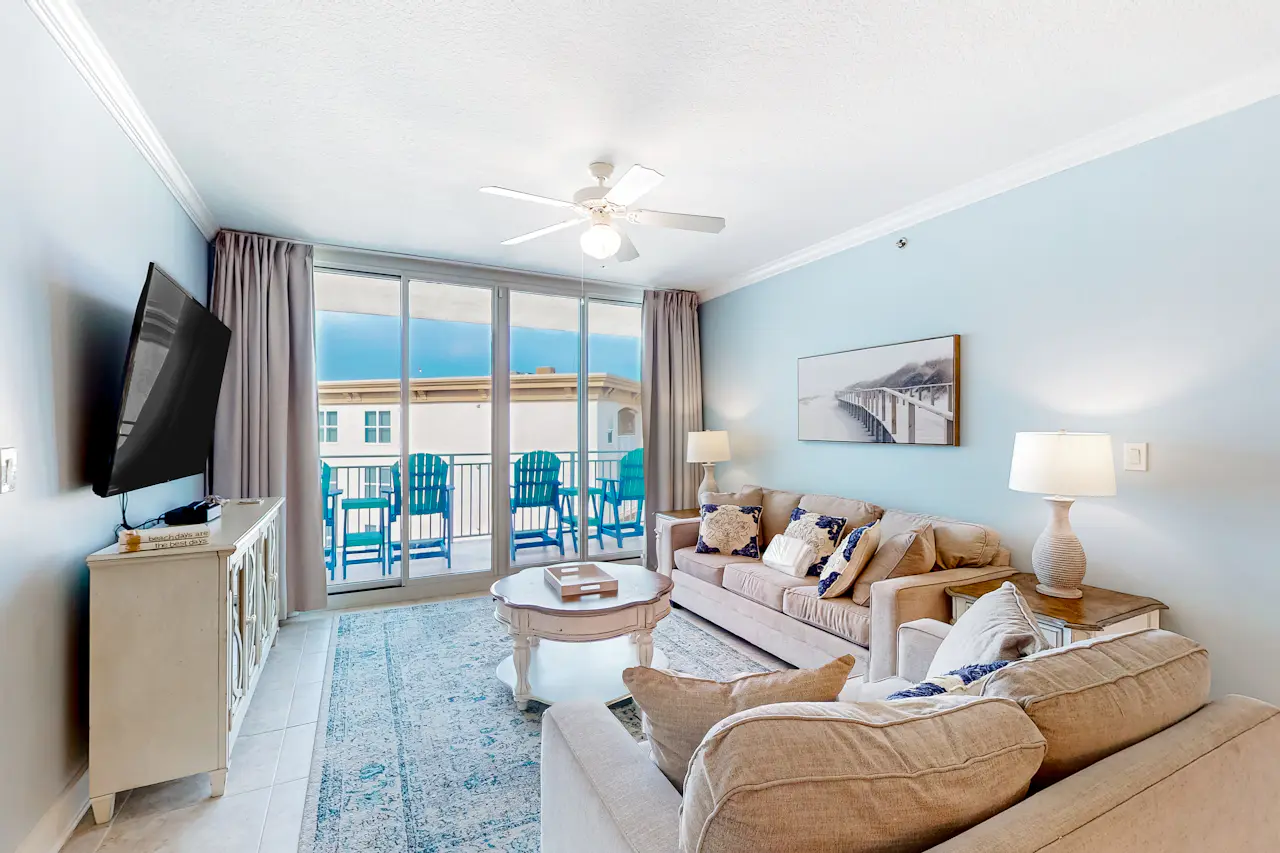 Photo inspiration: Visual Reference: Sixth Floor Condo With Partial Gulf Views Pools Hot Tub