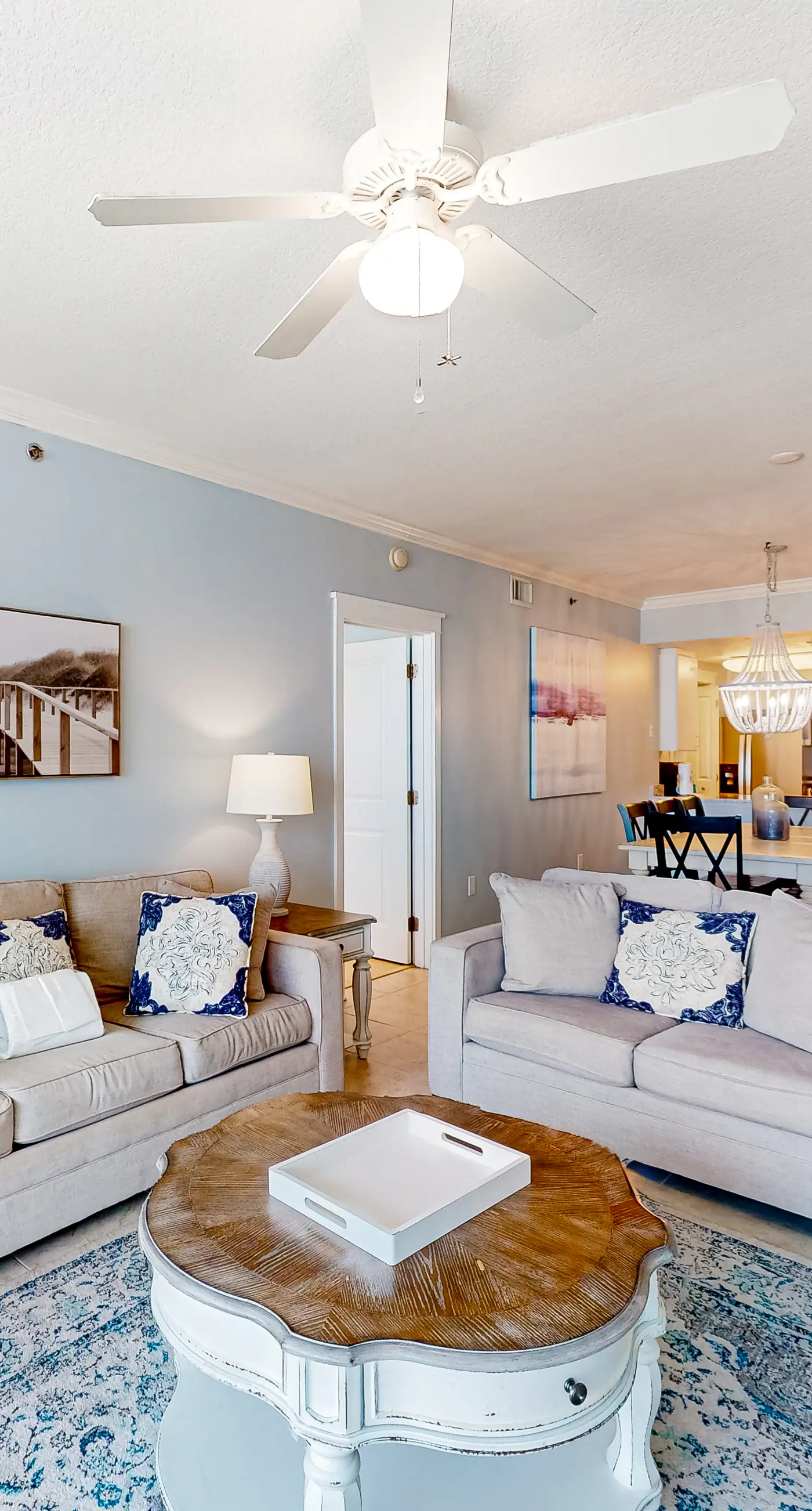 Sixth-floor condo with partial Gulf views, pools, hot tub, private beach