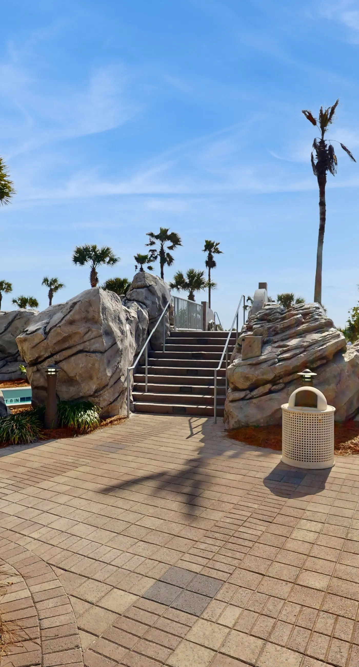 Sixth-floor condo with partial Gulf views, pools, hot tub, private beach