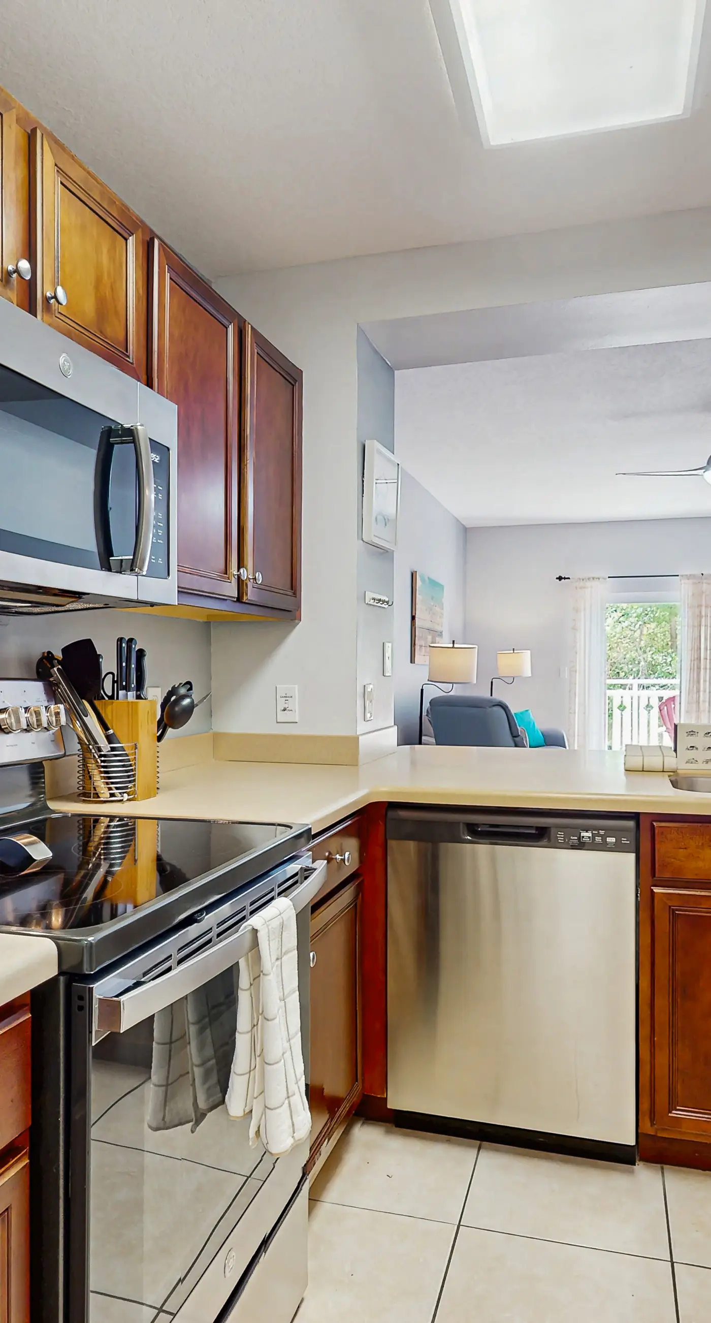 Waterfront Home Close to Beach w/ Shared Pool, Hot Tub, Free WiFi, & Central AC