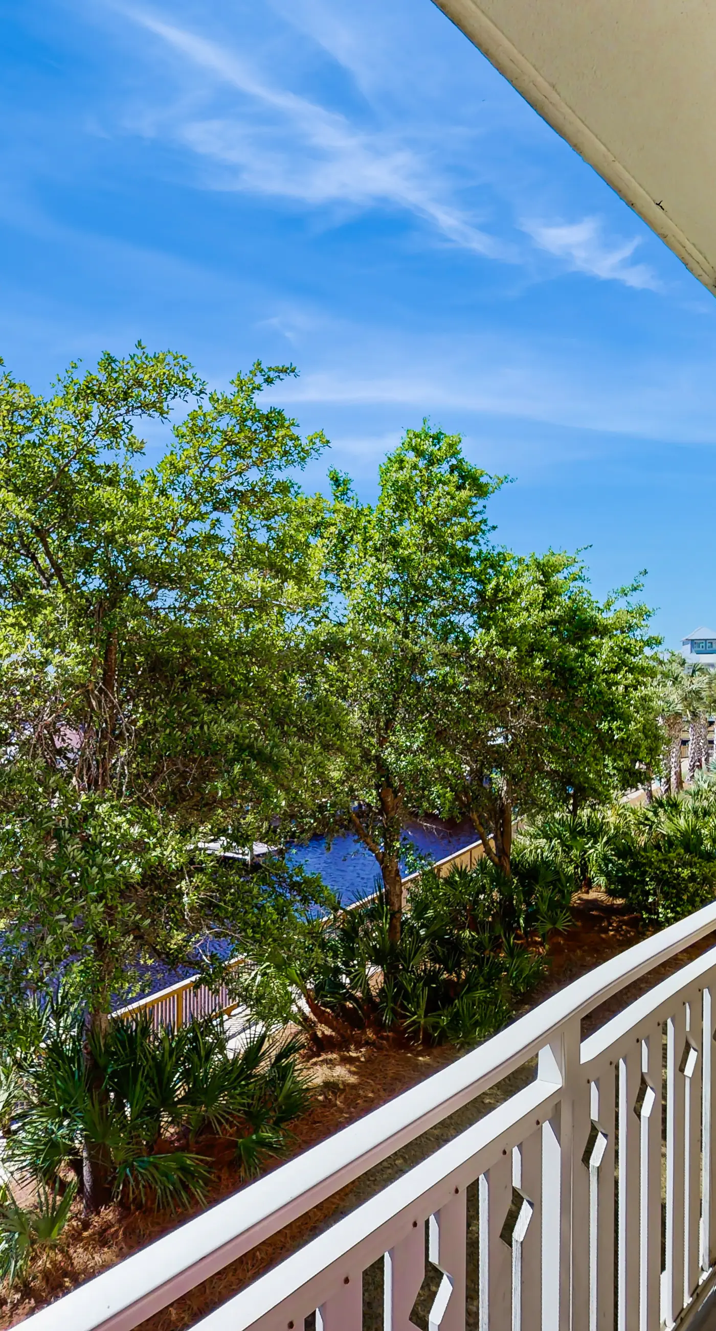 Waterfront Home Close to Beach w/ Shared Pool, Hot Tub, Free WiFi, & Central AC