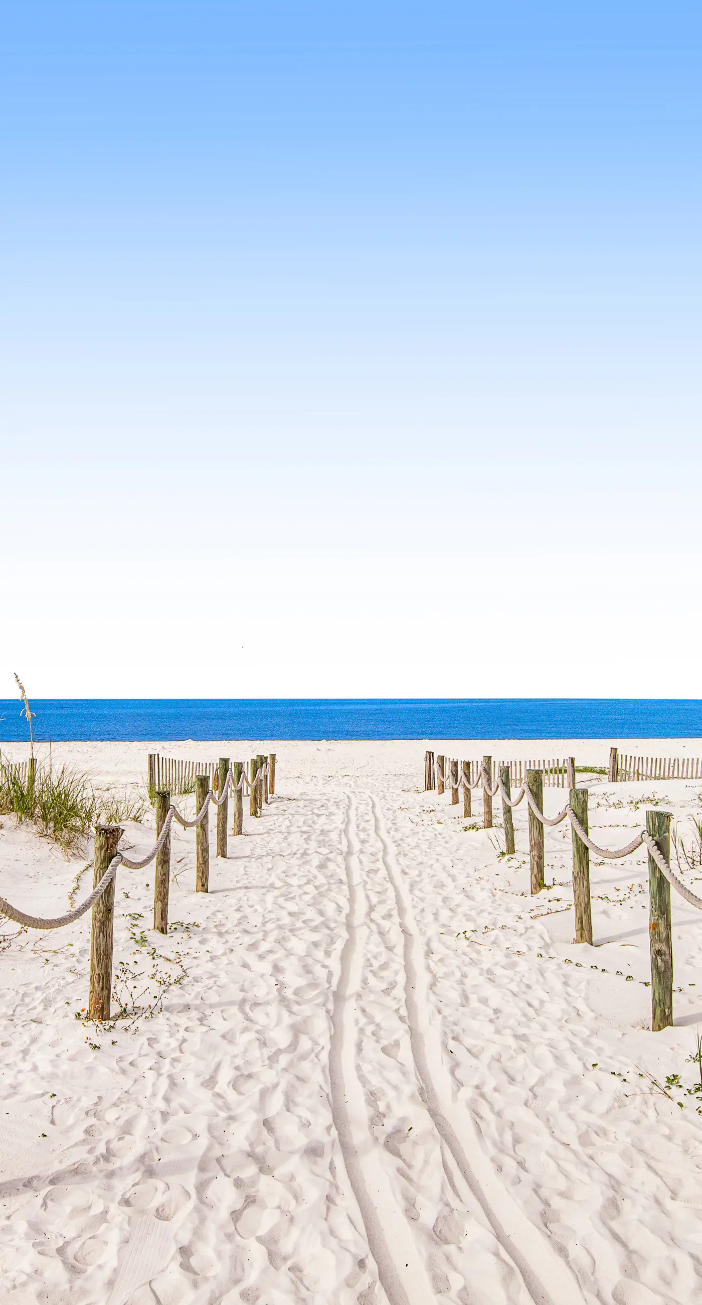 Waterfront Home Close to Beach w/ Shared Pool, Hot Tub, Free WiFi, & Central AC