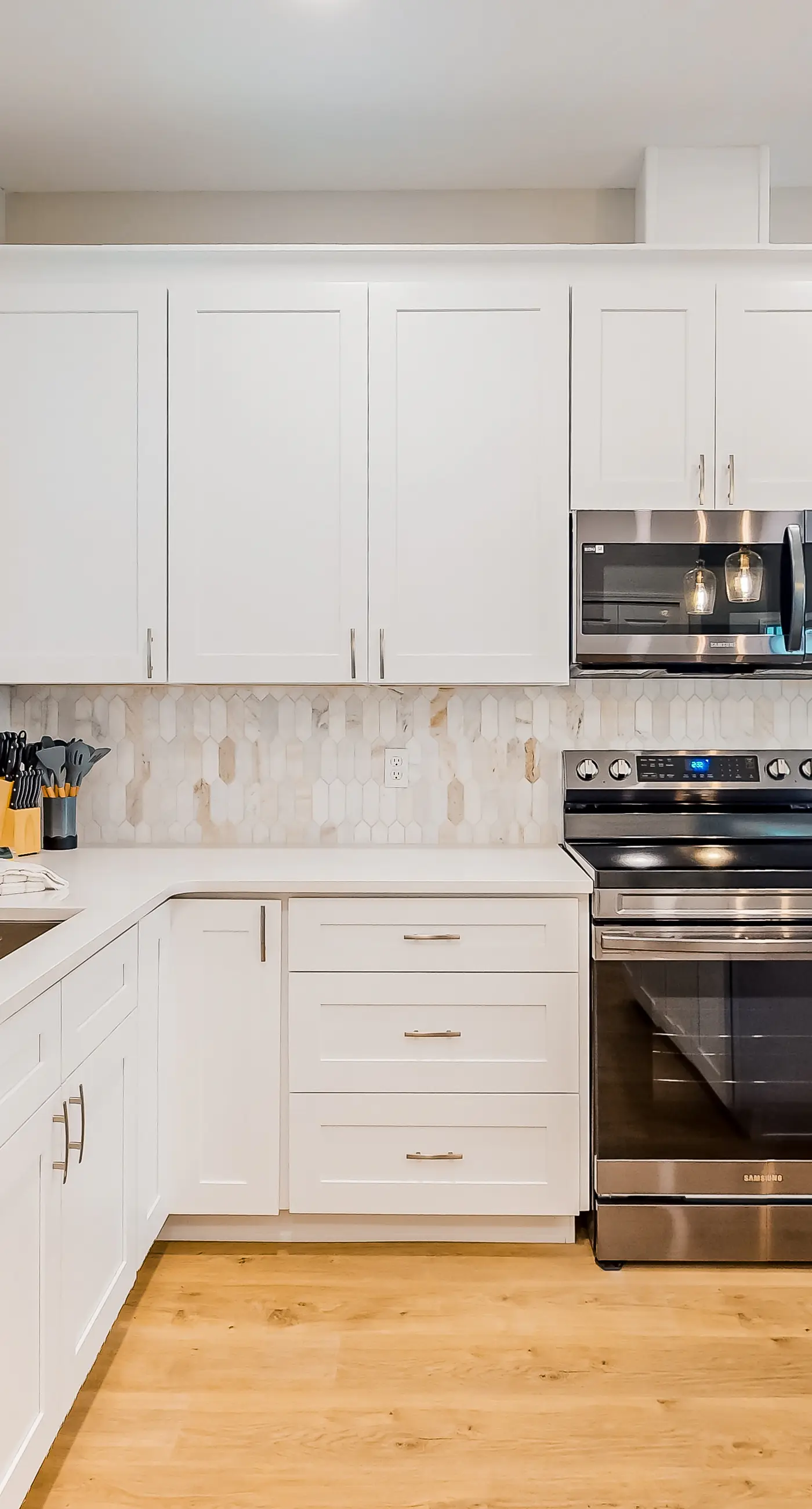 Dog-friendly coastal abode with a grill, central AC, updated interior & patio