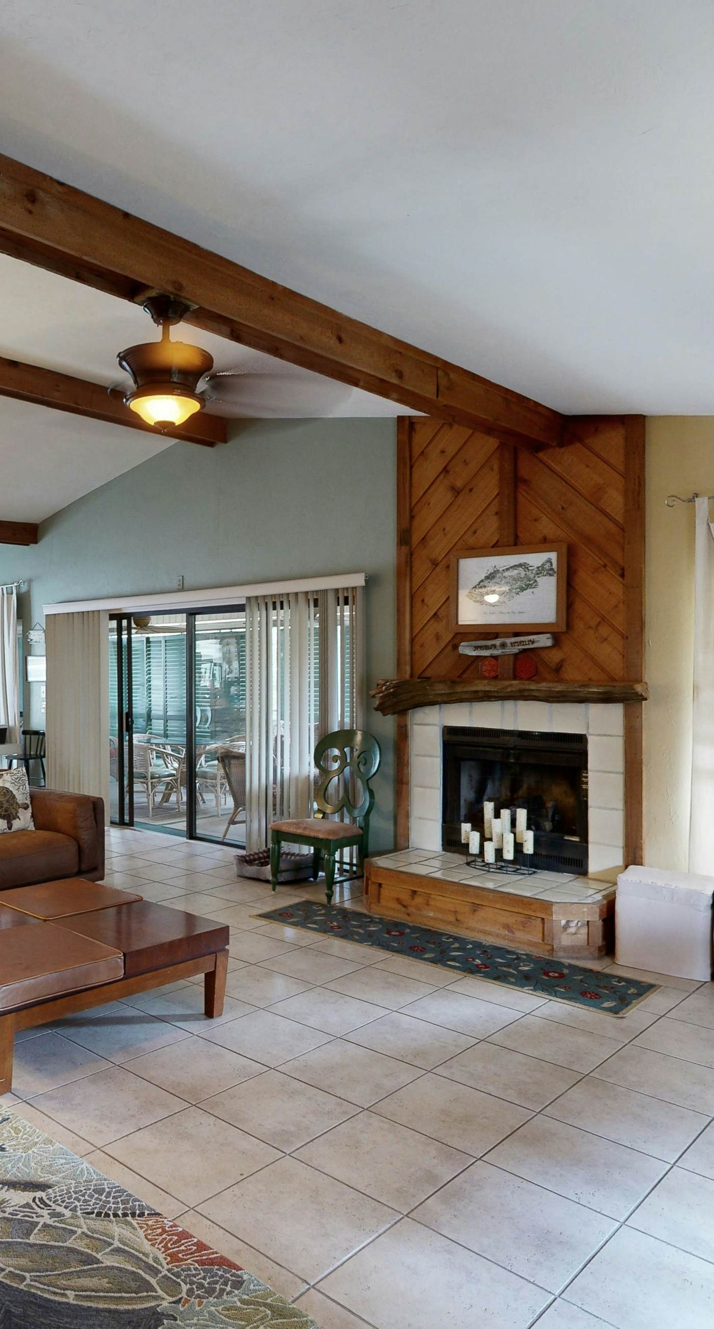 Gorgeous coastal home with shared pool and easy beach access