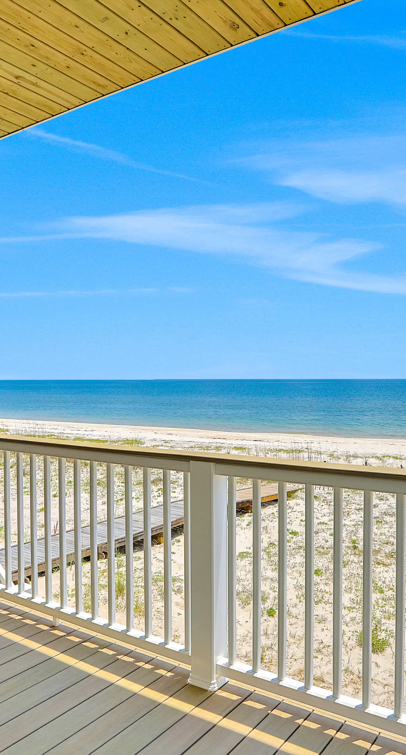 Scenic waterfront home with five bedrooms & easy beach access - dog-friendly