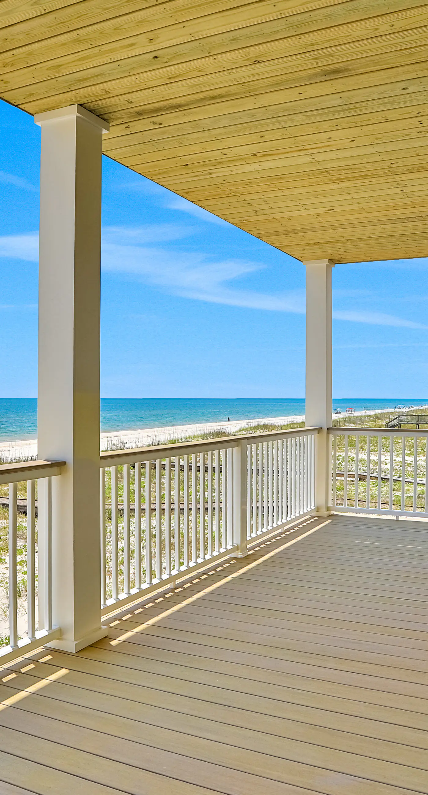 Scenic waterfront home with five bedrooms & easy beach access - dog-friendly
