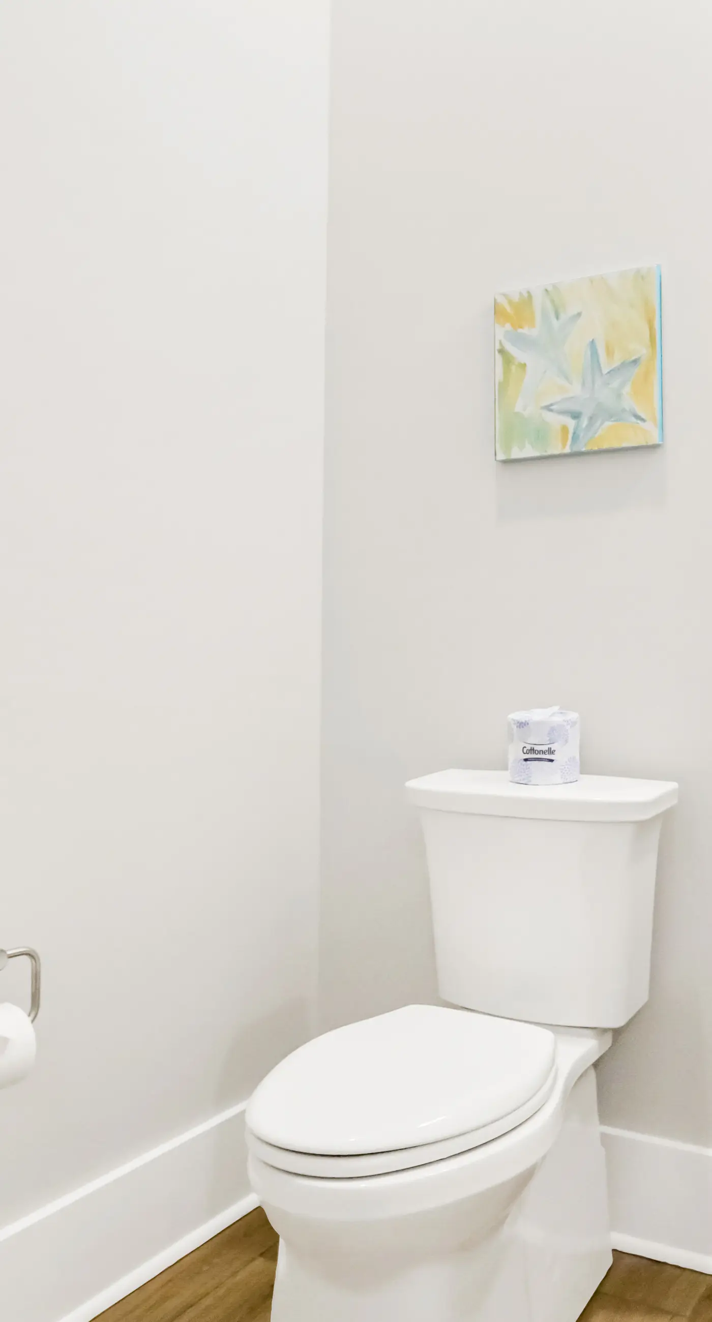 Scenic waterfront home with five bedrooms & easy beach access - dog-friendly