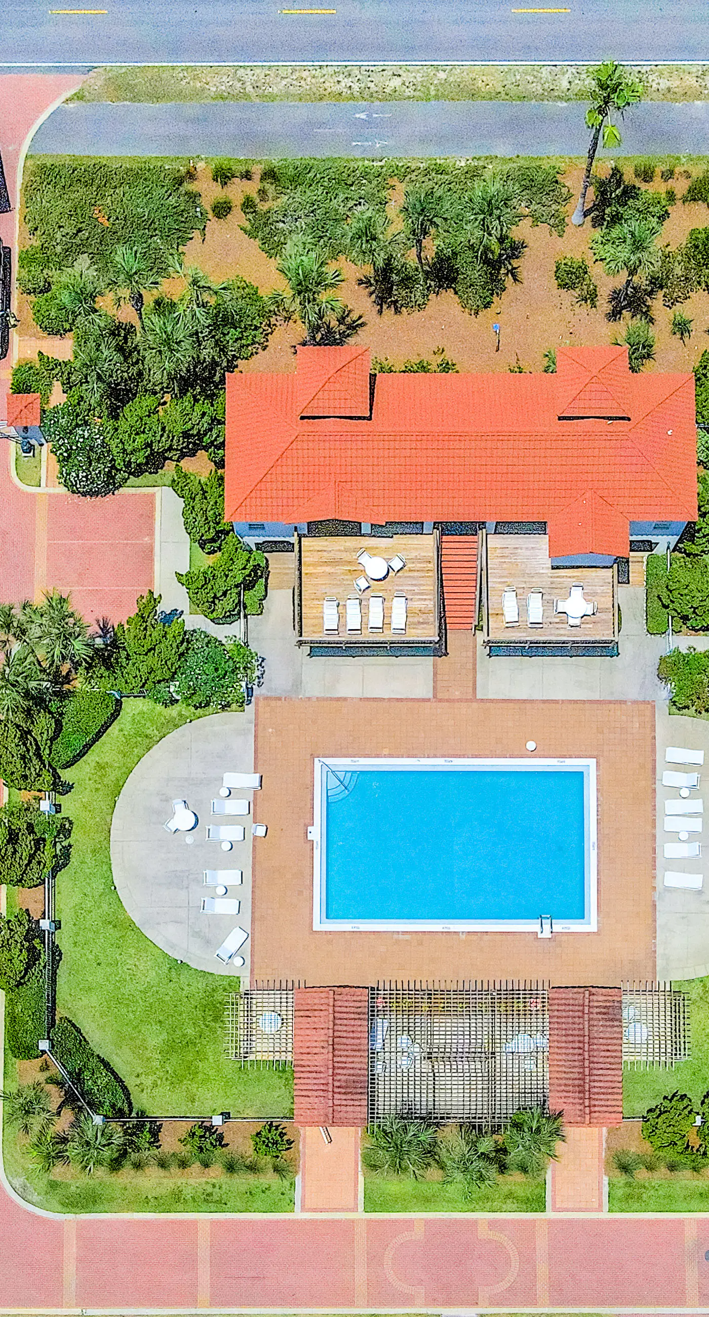 Scenic waterfront home with five bedrooms & easy beach access - dog-friendly