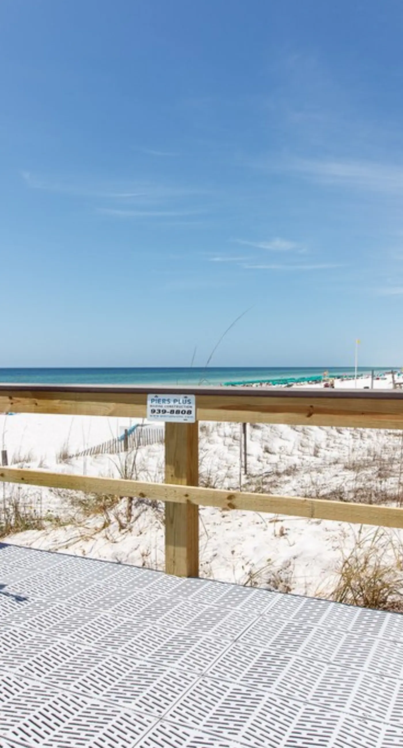 gulf front condo steps from the sand with shared pool,hot tub & more