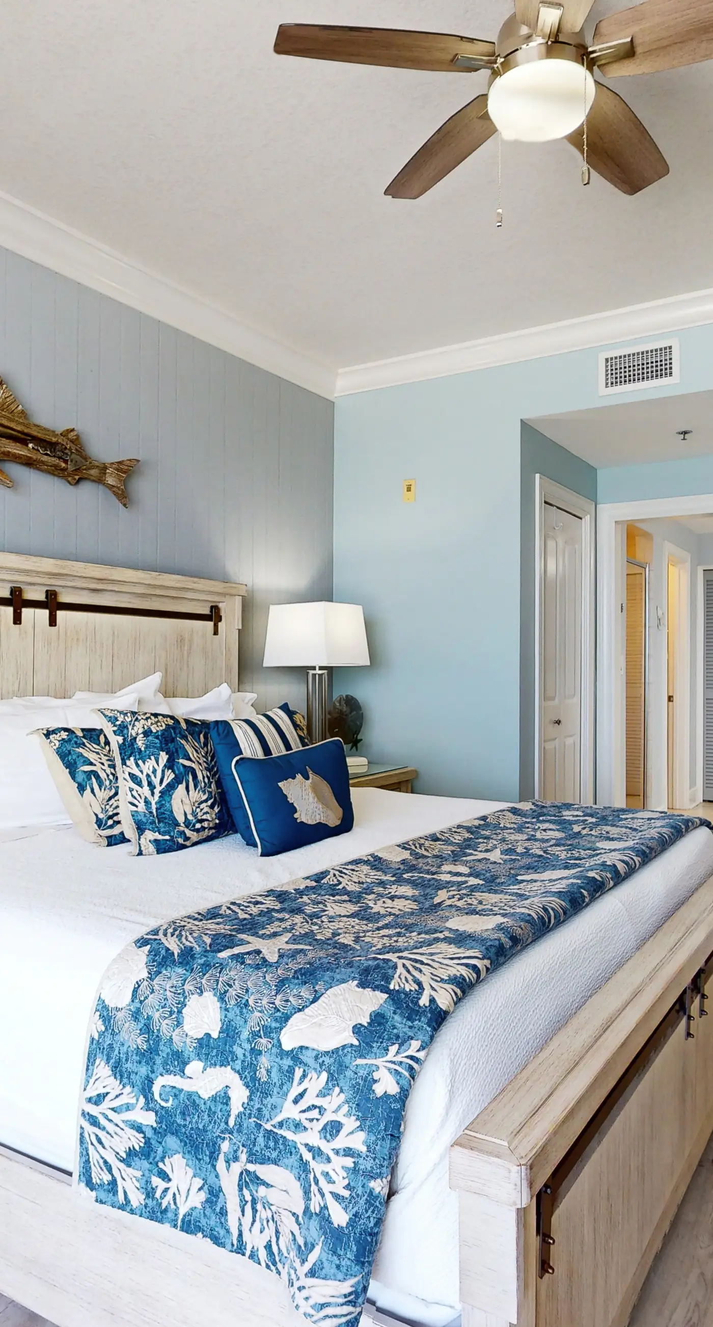 gulf front condo steps from the sand with shared pool,hot tub & more