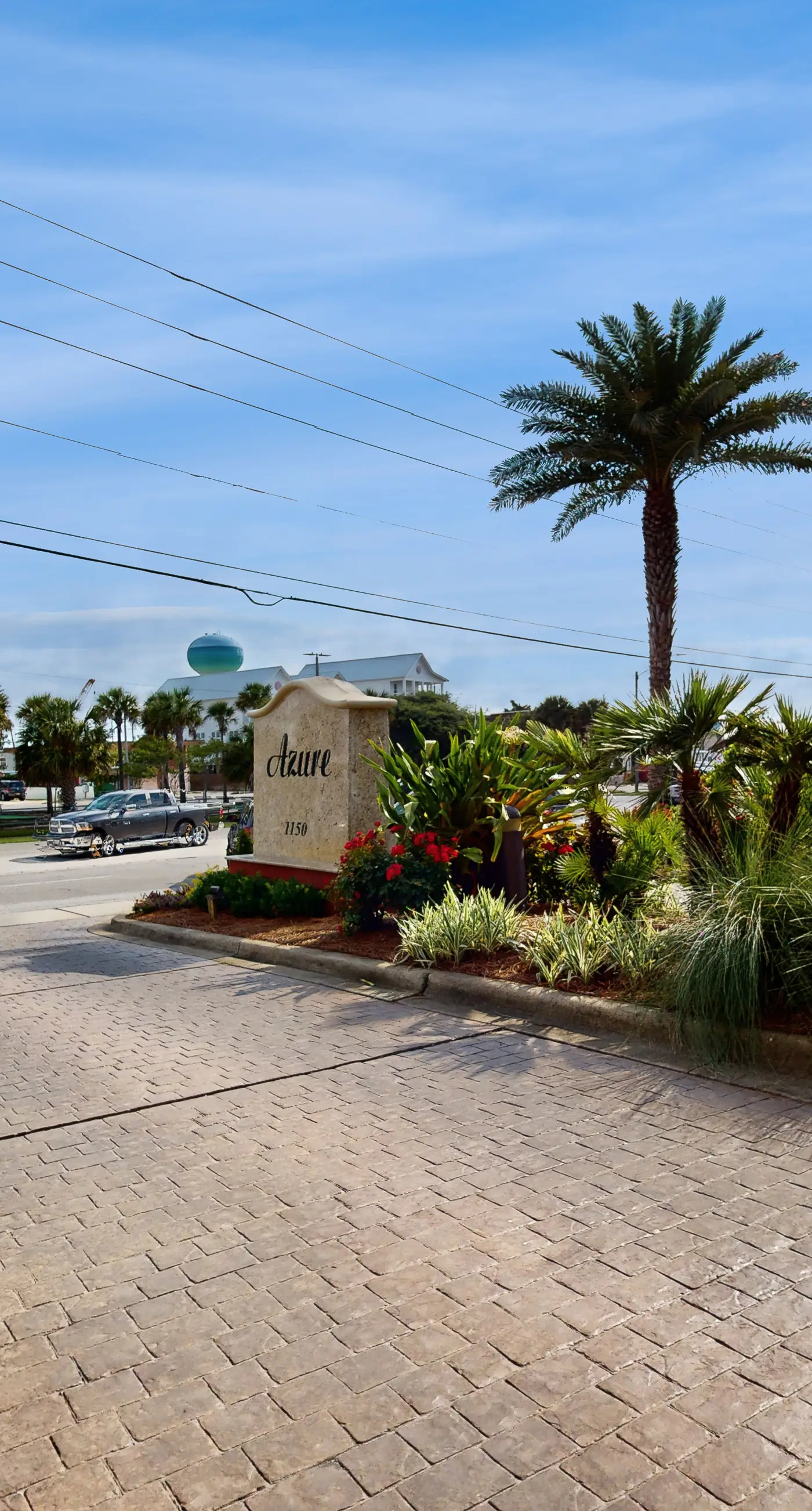 gulf front condo steps from the sand with shared pool,hot tub & more