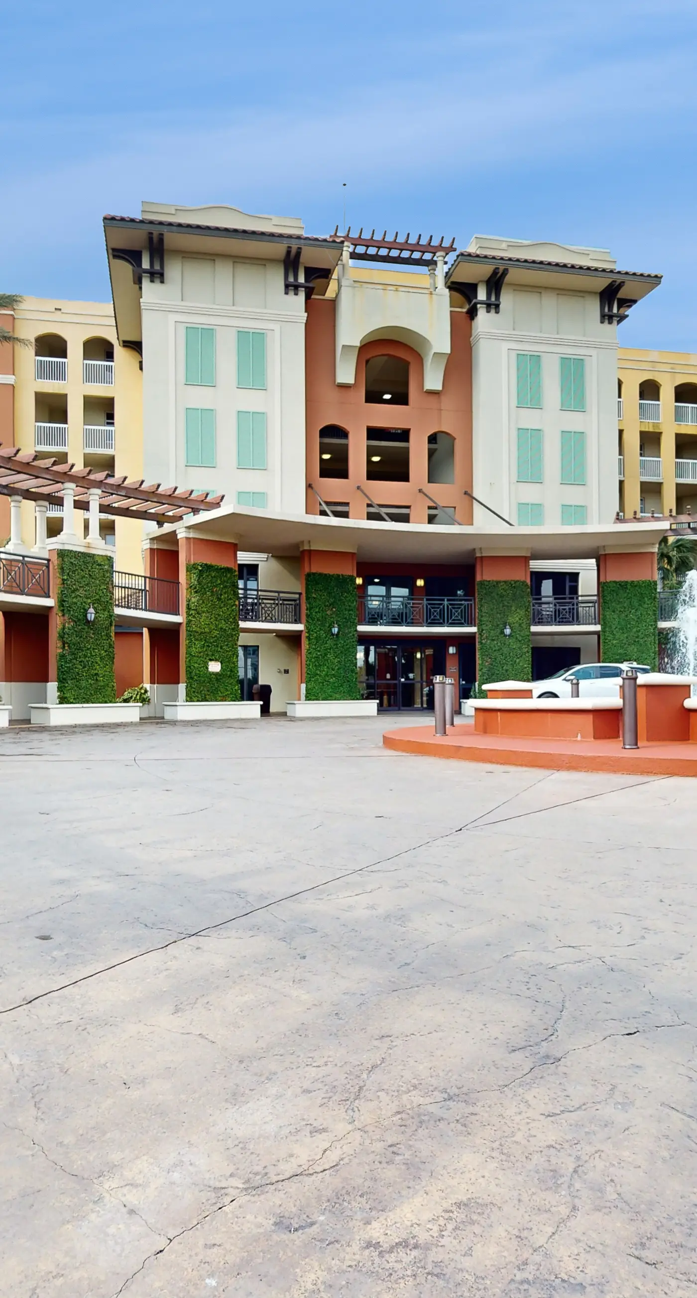 gulf front condo steps from the sand with shared pool,hot tub & more