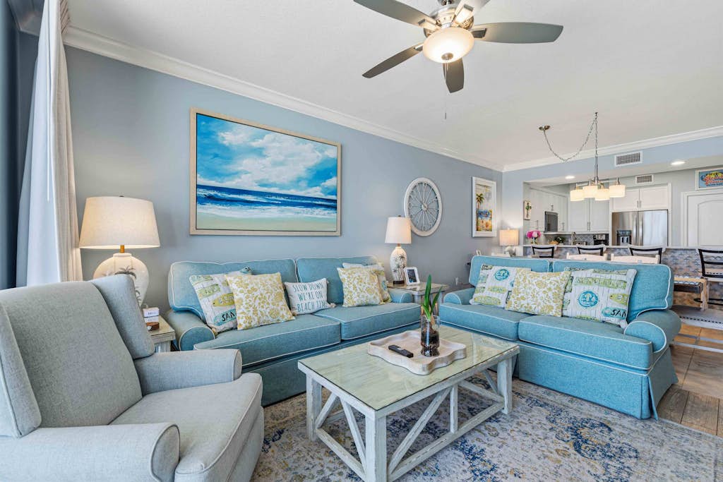 Enchanting oceanfront condo with pool, balcony, fitness area, & washer&dryer