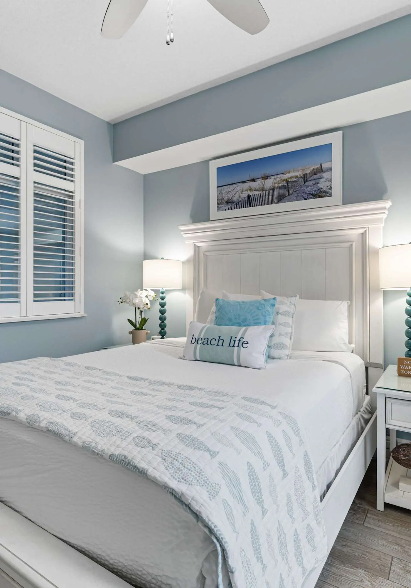 Enchanting oceanfront condo with pool, balcony, fitness area, & washer&dryer