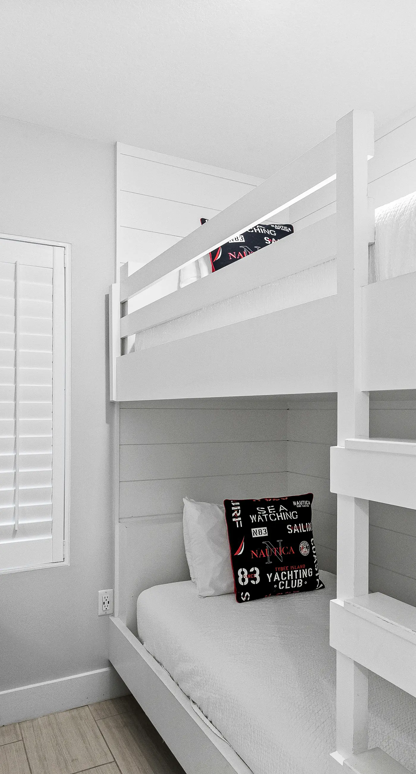 Blu 103 - Luxurious gulf-front condo with resort amenities - near entertainment