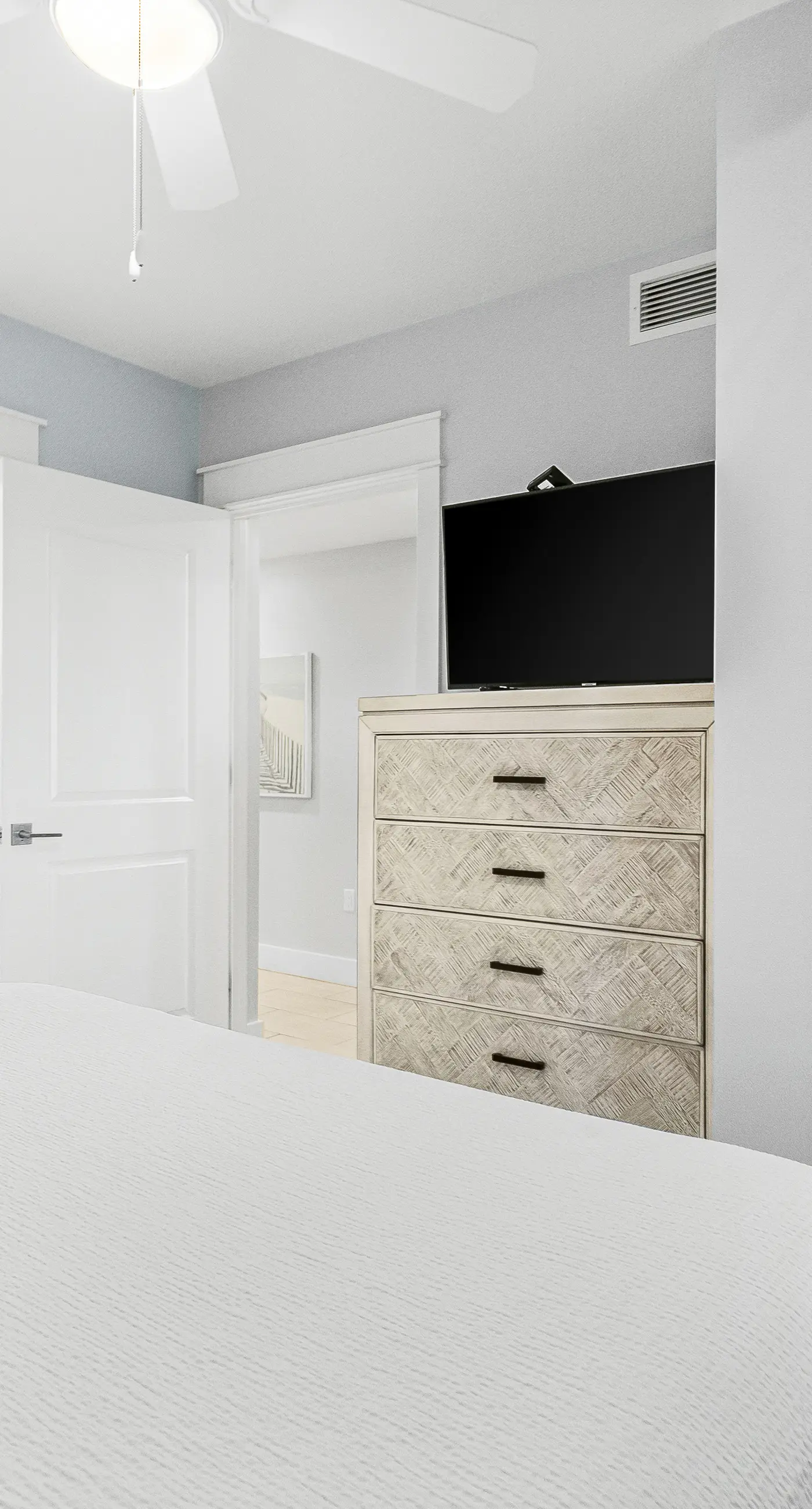 Blu 103 - Luxurious gulf-front condo with resort amenities - near entertainment