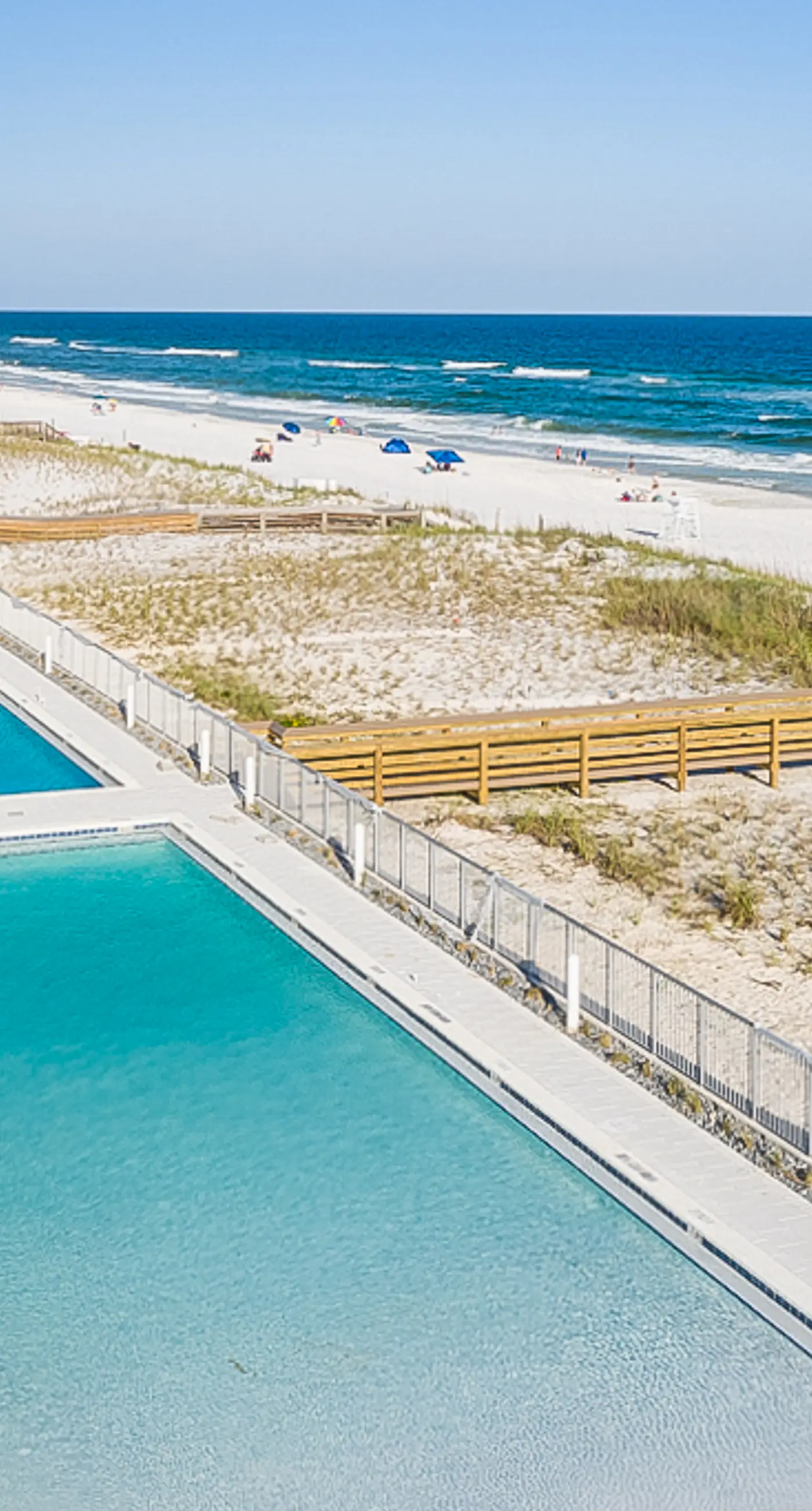 Blu 103 - Luxurious gulf-front condo with resort amenities - near entertainment