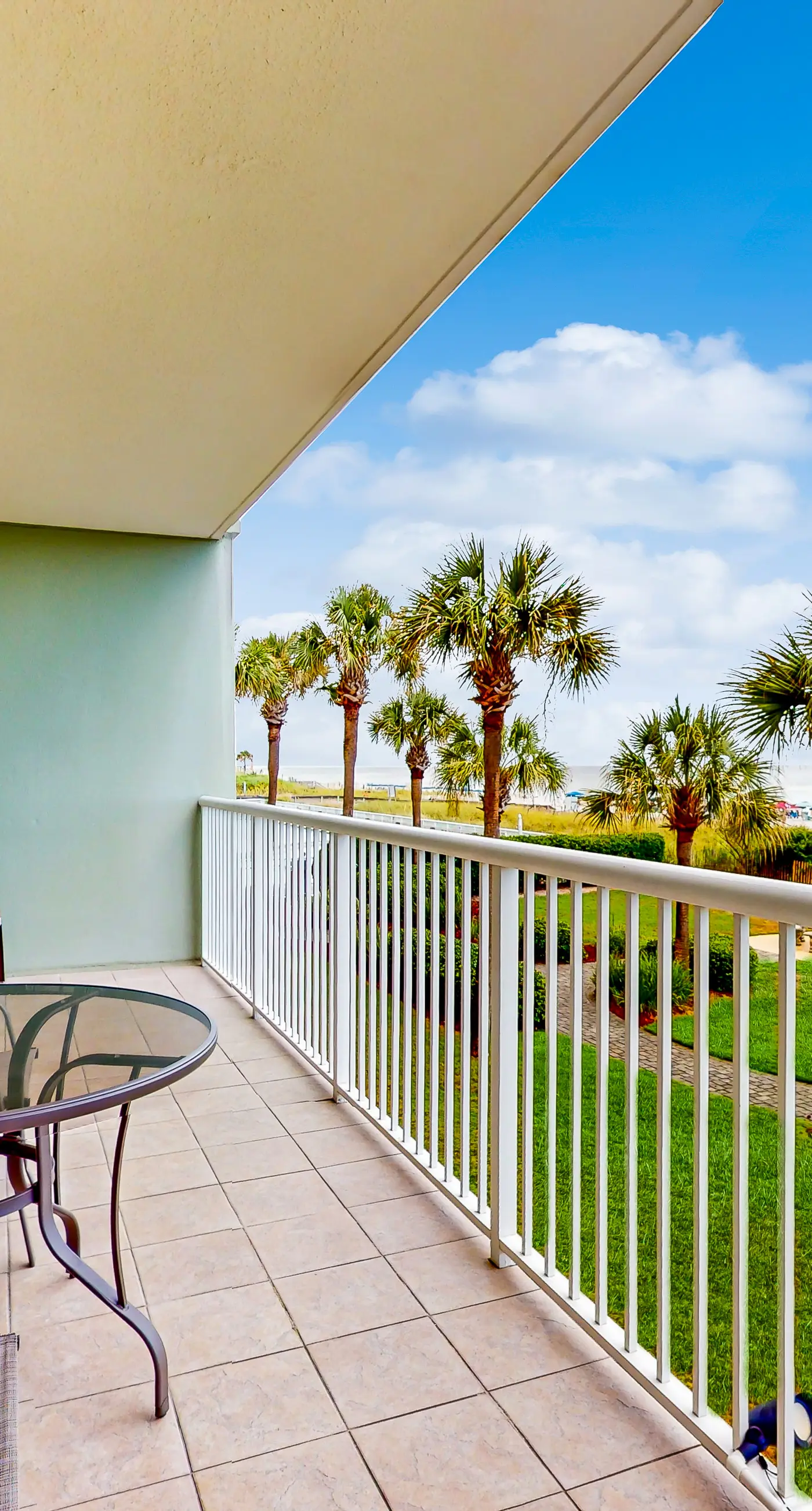 Beautiful beachfront home with shared pool and beach access